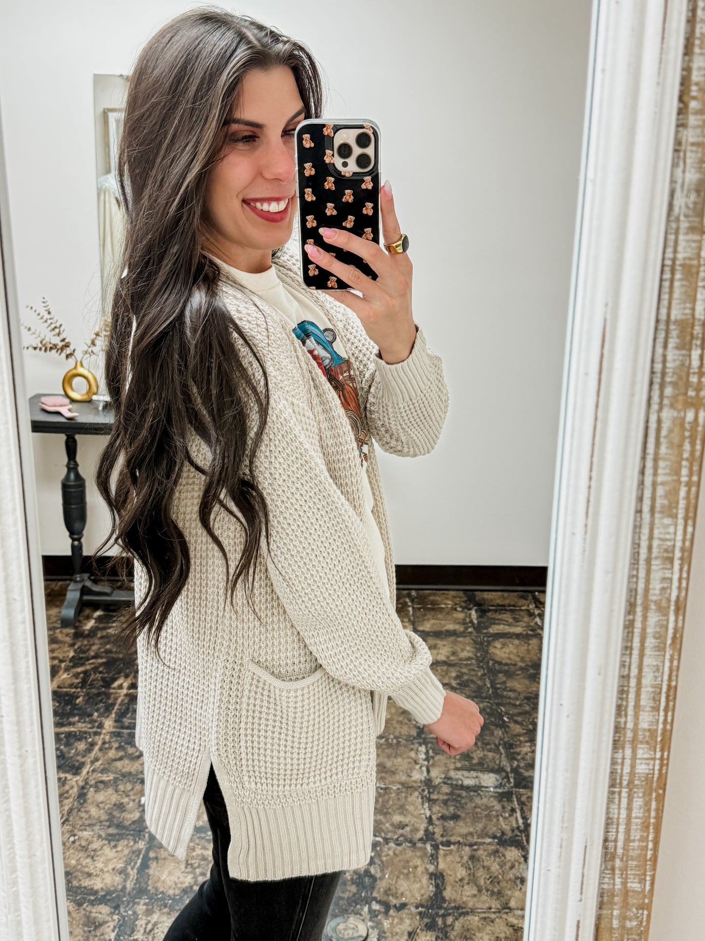 The Harrisyn Waffle Cardigan - Sand Beige