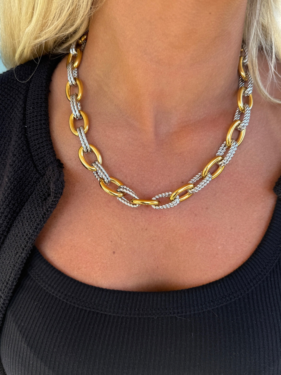CHANSUTTPEARLS - The Margo Necklace