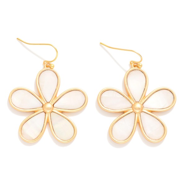 The Mila Earrings - White