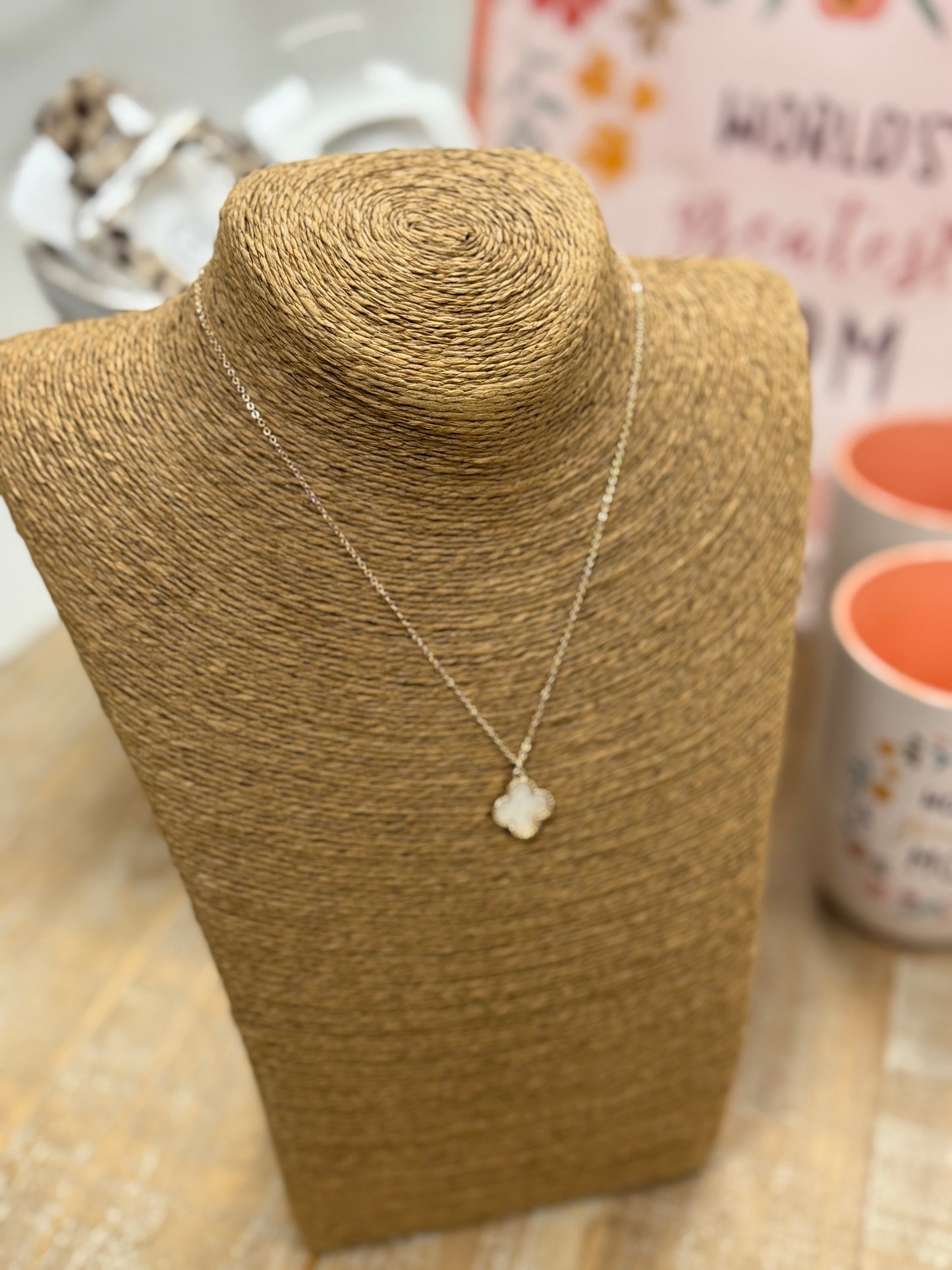 The London Necklace - Gold/Ivory