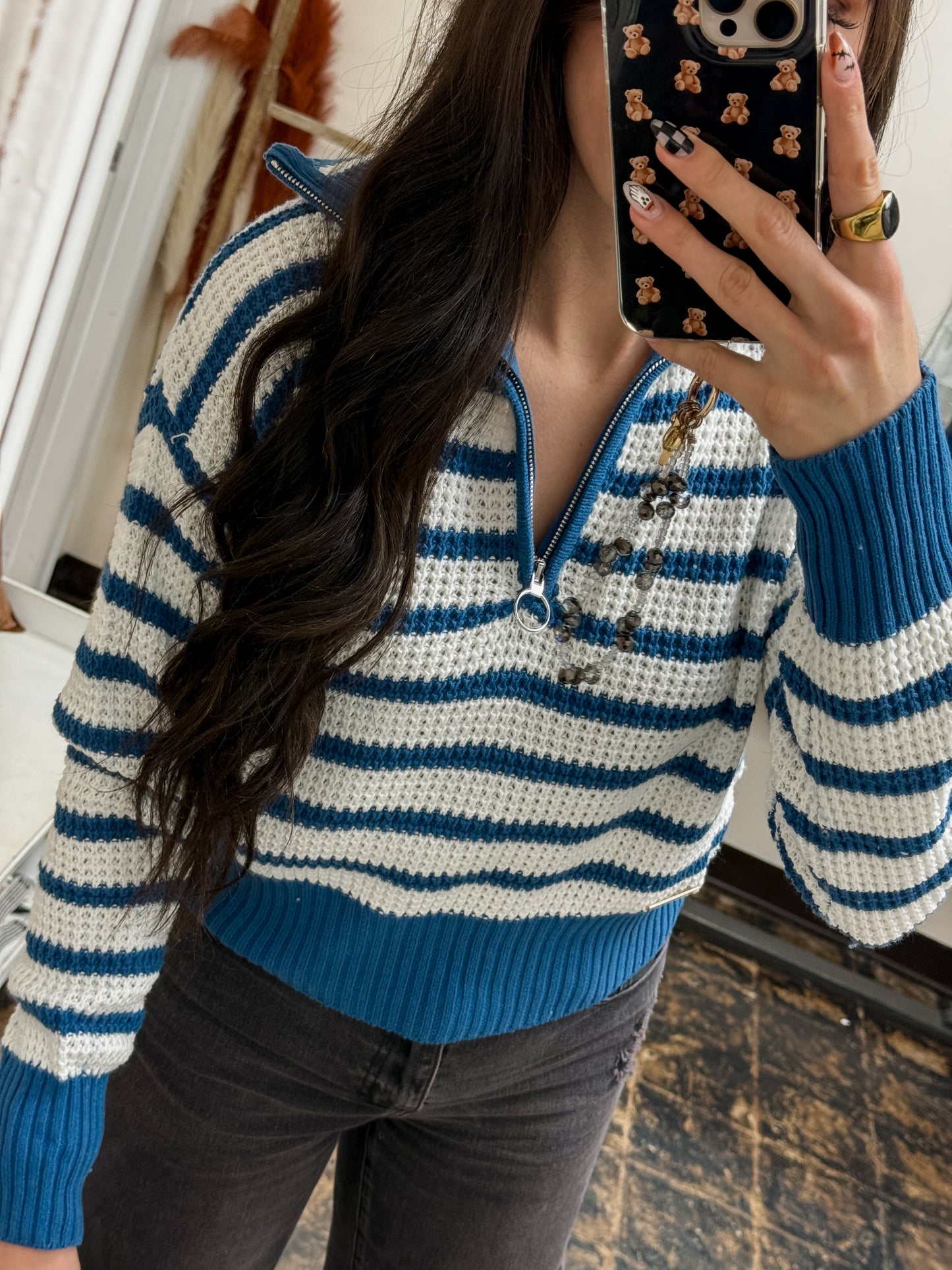 Simply Southern - Iris Sweater - Dark Blue - 2025