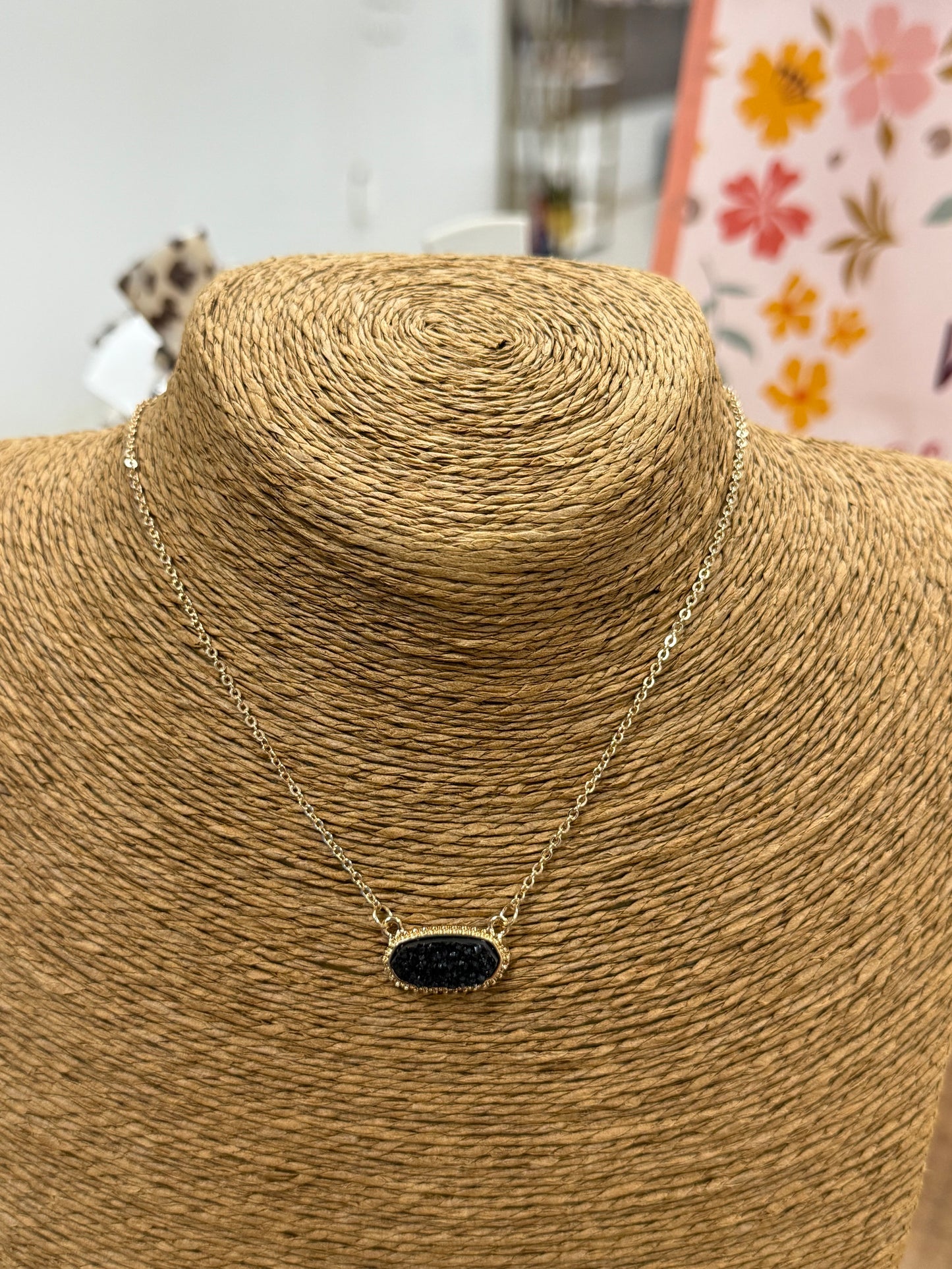 The Sadie Necklace - Gold/Black