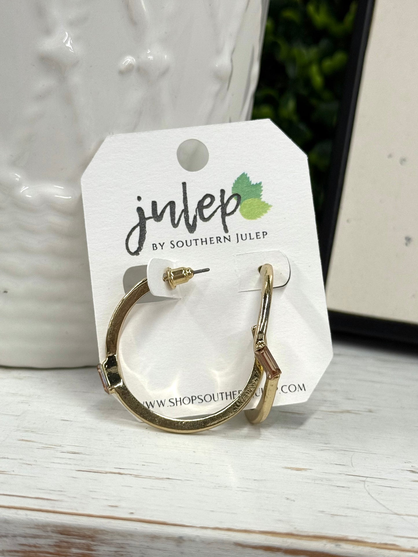The Rorie Earrings - Peach