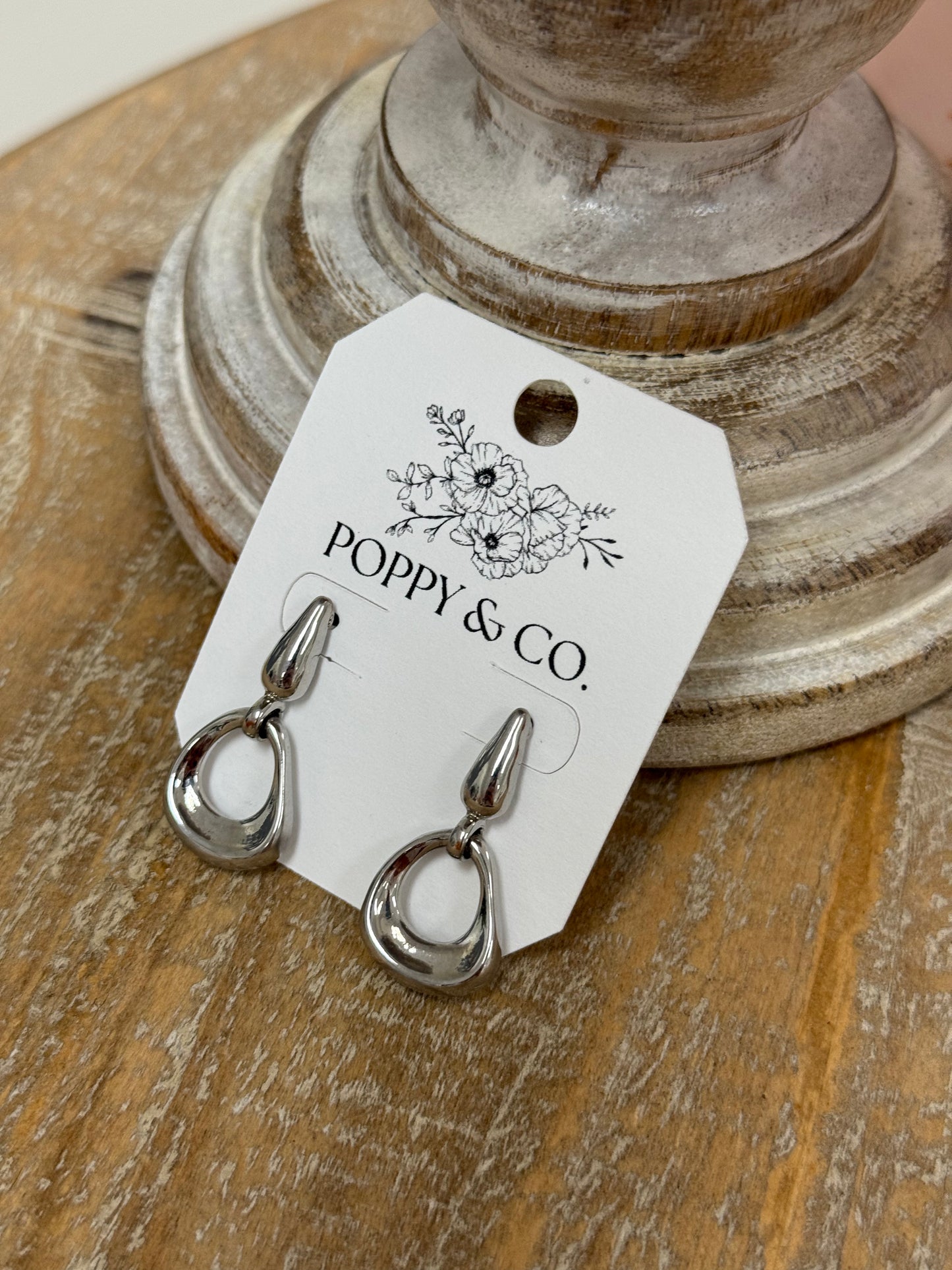 The Deandra Earrings - Silver