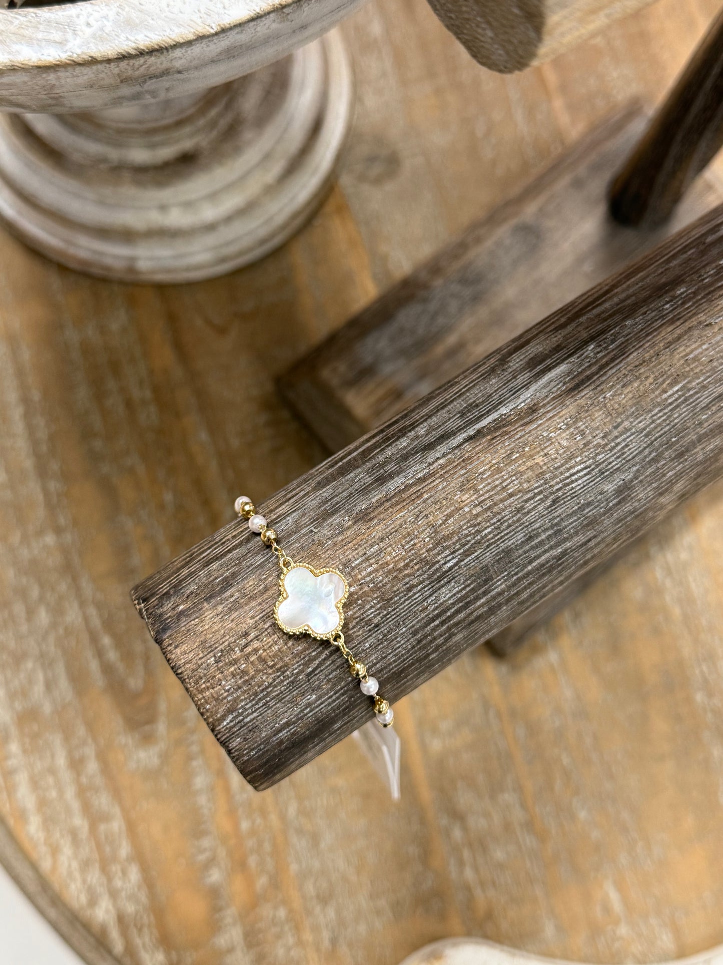 The Merida Bracelet - Gold/Mother of Pearl