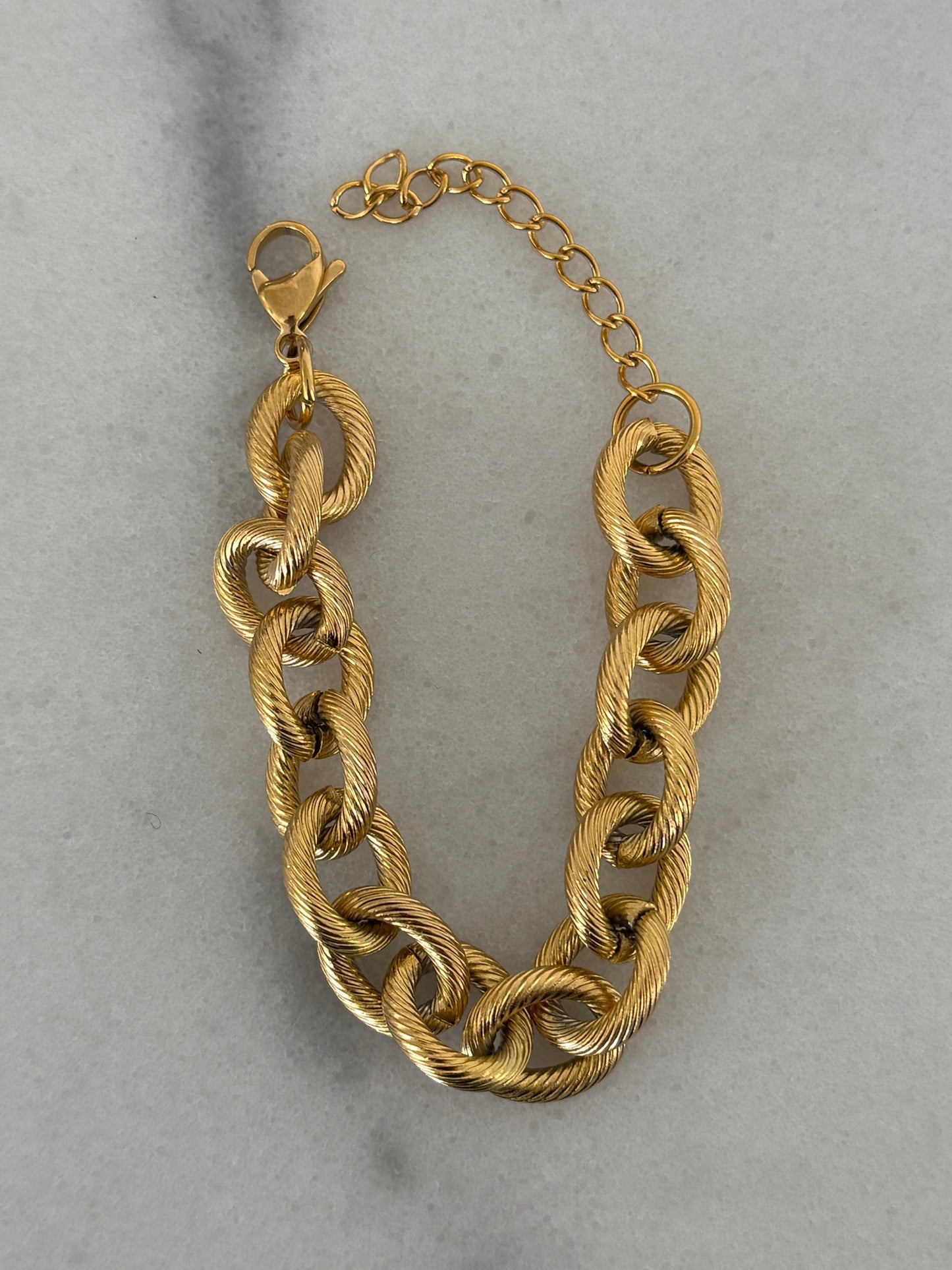 CHANSUTTPEARLS - The Arden Bracelet