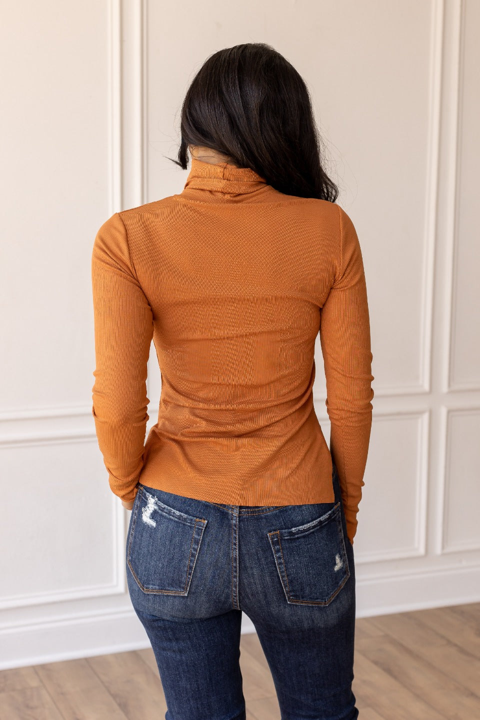 FINAL SALE - The Georgina Fitted Turtleneck - Rust