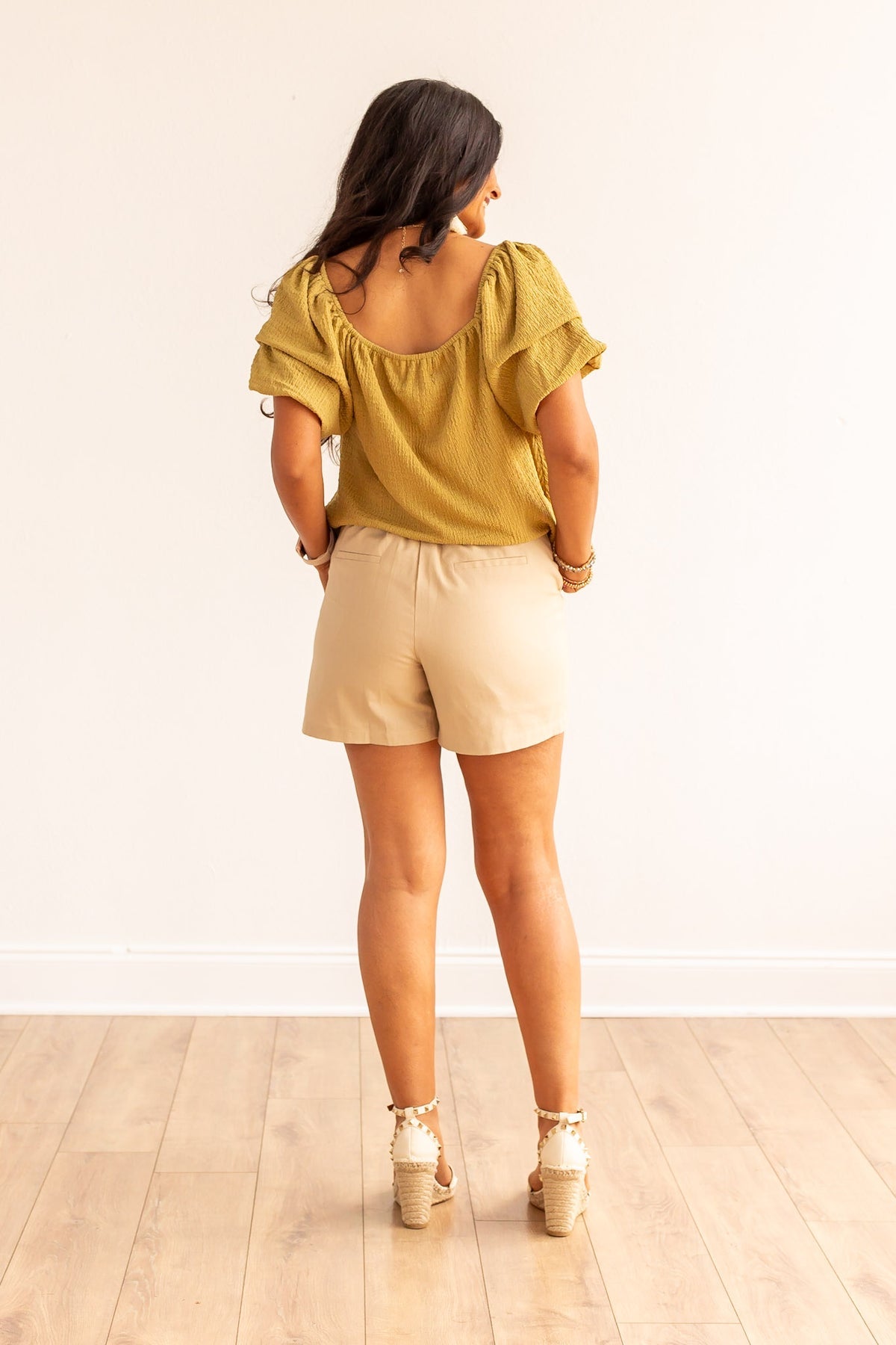 Final Sale - The With a Twist Puff Sleeve Top - Green