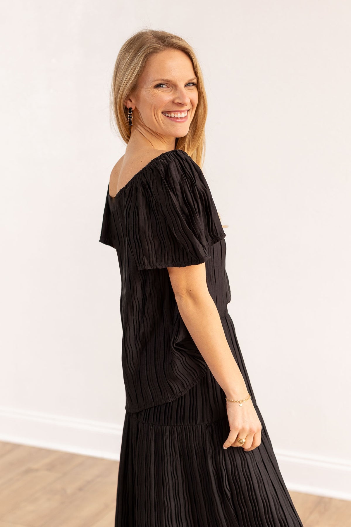 FINAL SALE - The Josephine Top - Black