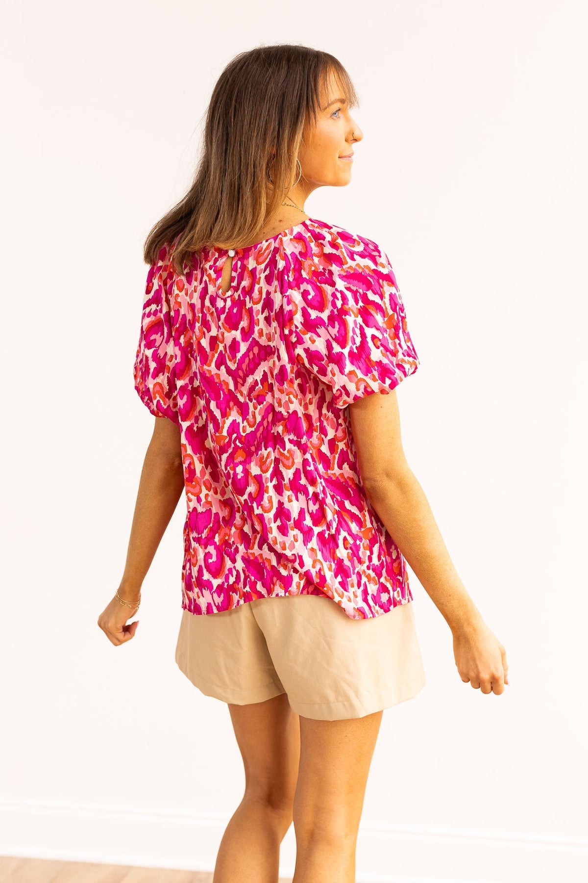 FINAL SALE - The Tessa Puff Sleeve Top - Watercolor Leopard