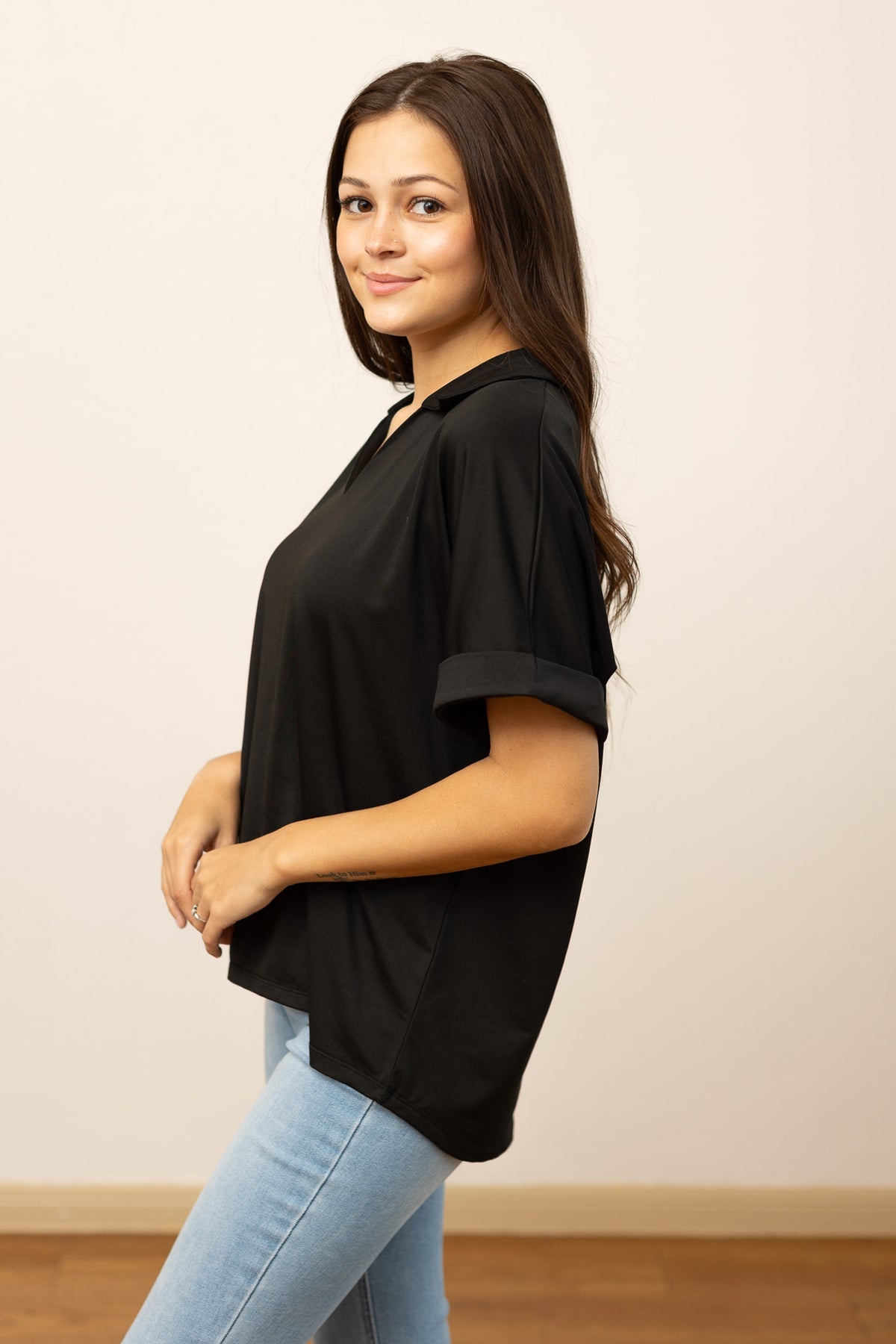 FINAL SALE - The Cara Collared Top - Black