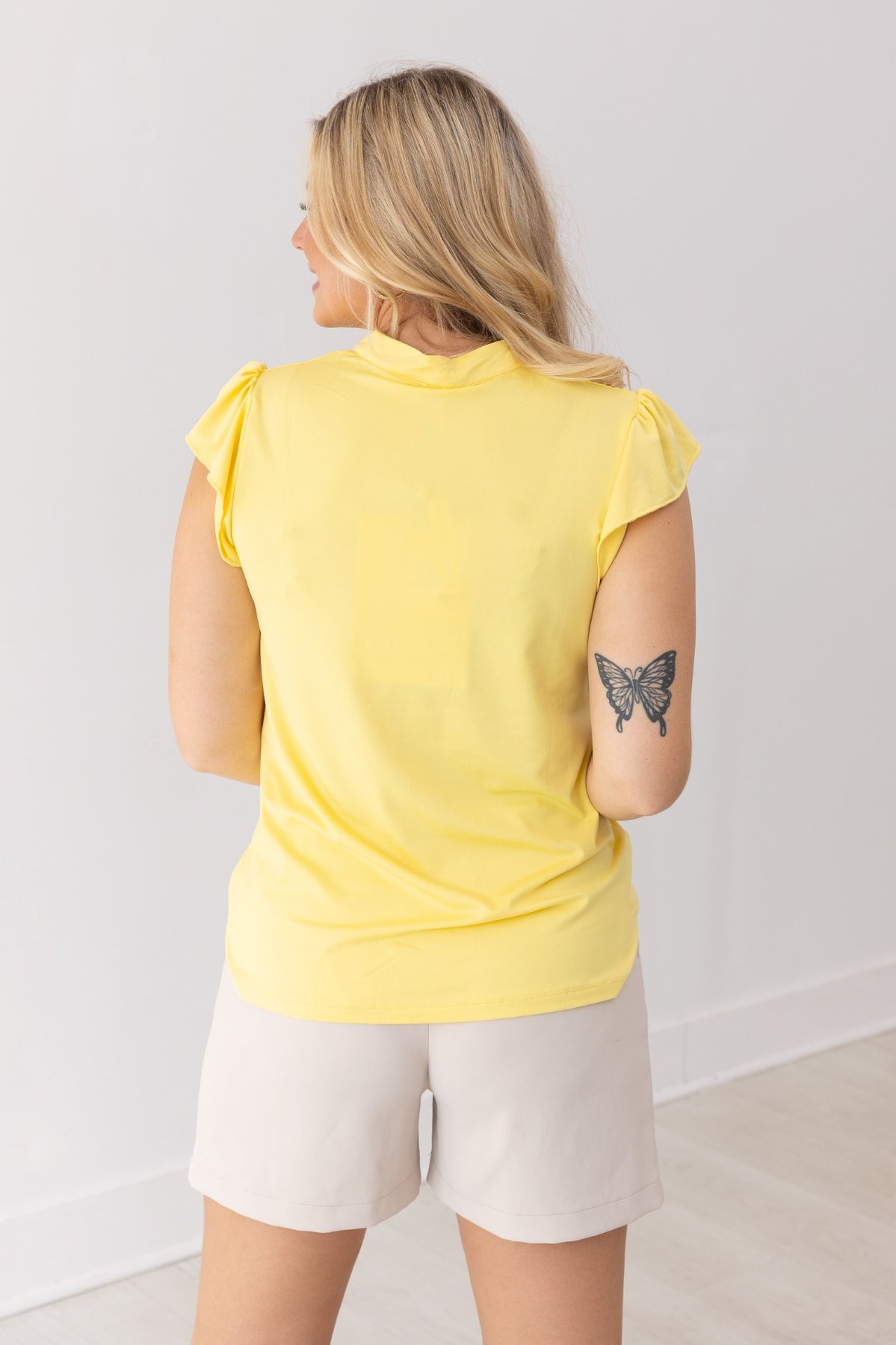 FINAL SALE - The Nicole V-Neck Top - Yellow