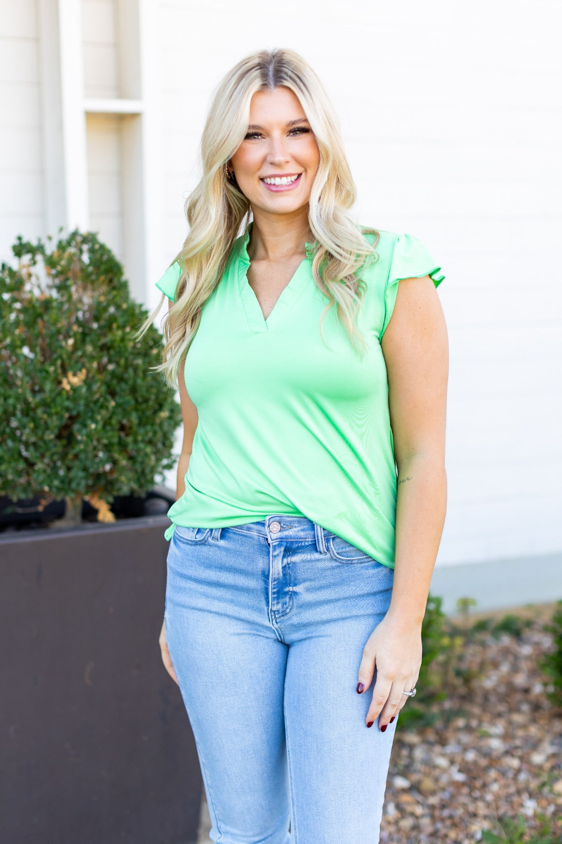 FINAL SALE - The Nicole V-Neck Top - Green