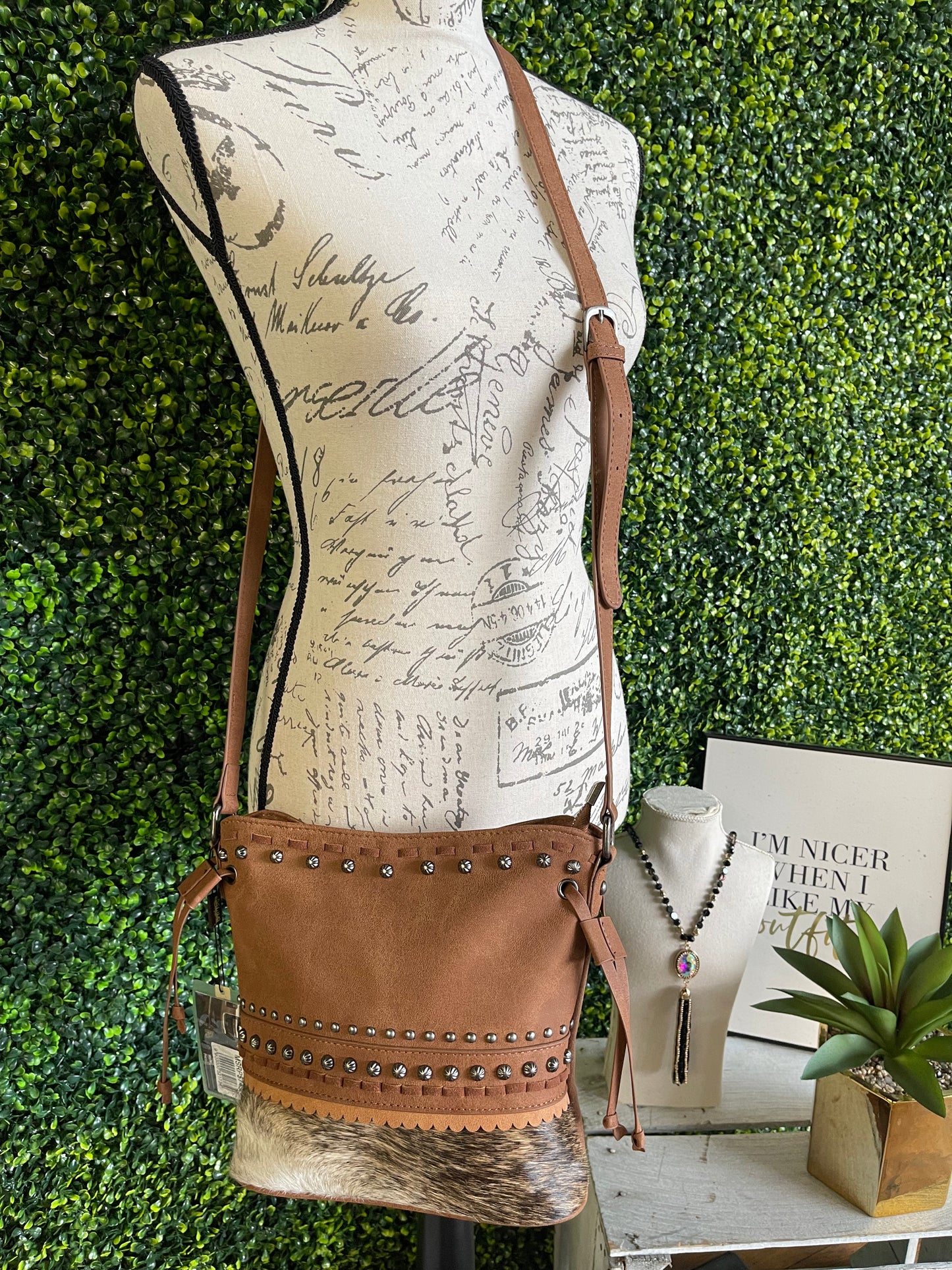 Trinity Ranch Hair-On Cowhide Collection Concealed Carry Crossbody Bag - Brown
