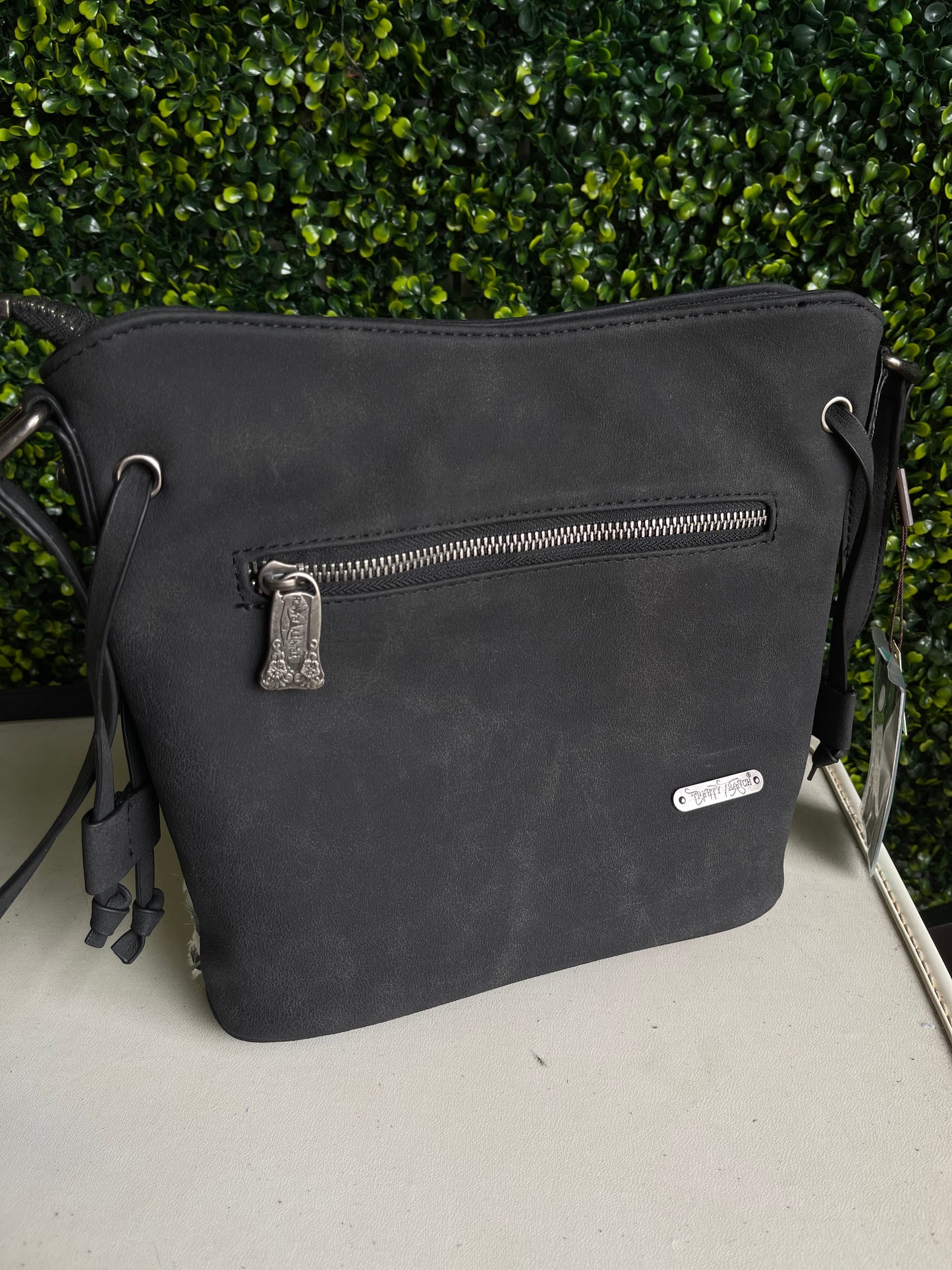 Trinity Ranch Hair-On Cowhide Collection Concealed Carry Crossbody Bag - Black