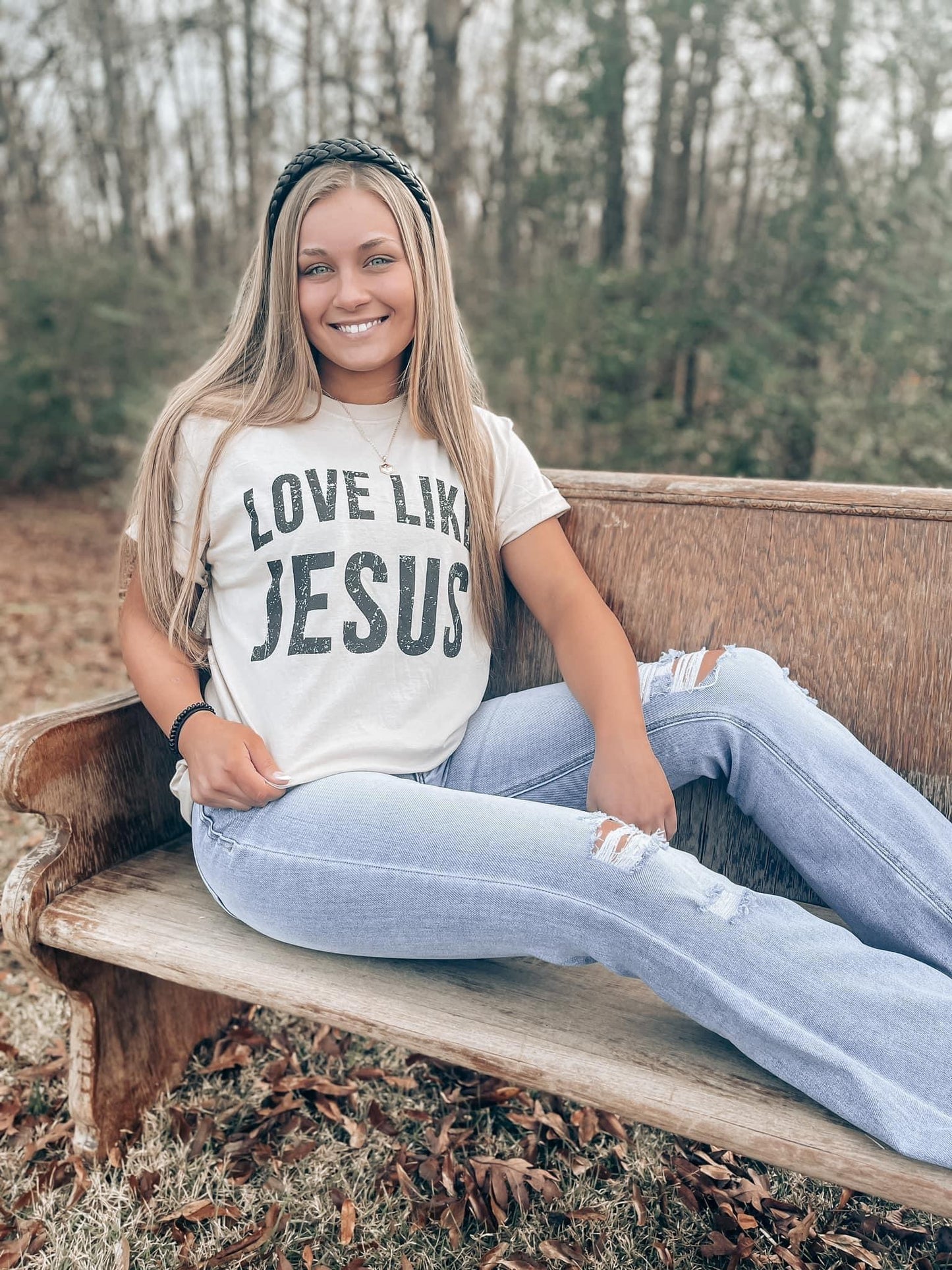 Love Like Jesus Tee