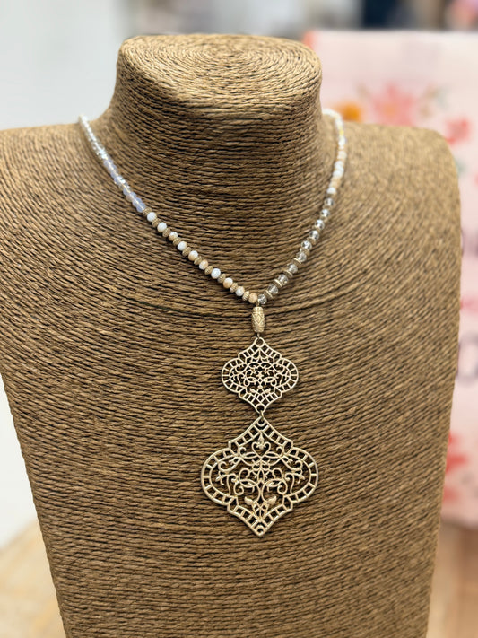 The Harmony Necklace - Gold/Ivory Mix