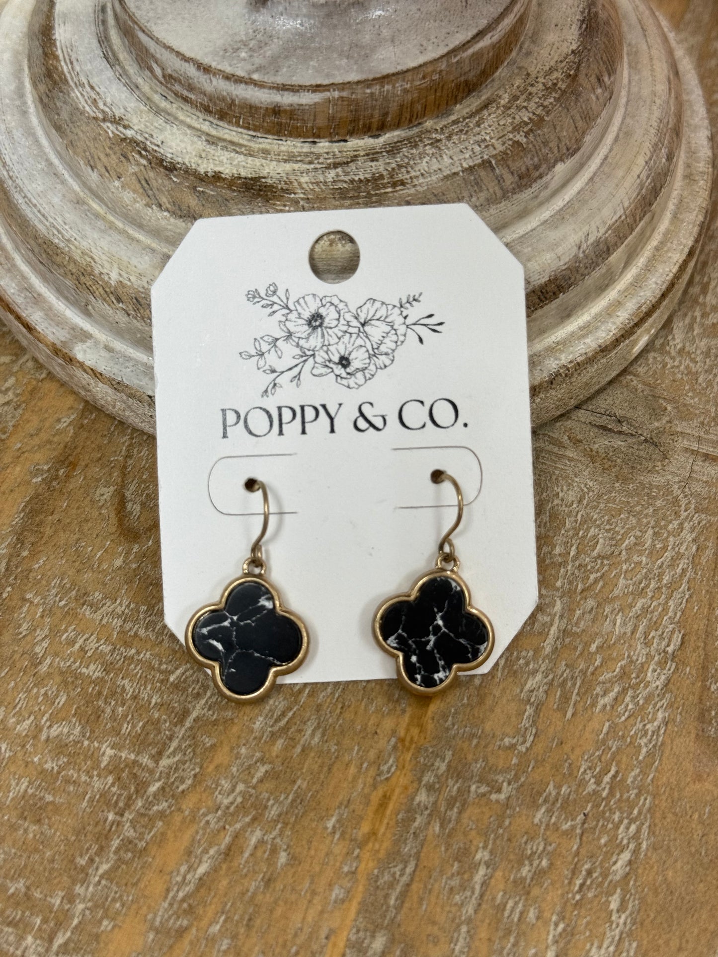The Callyn Earrings - Black
