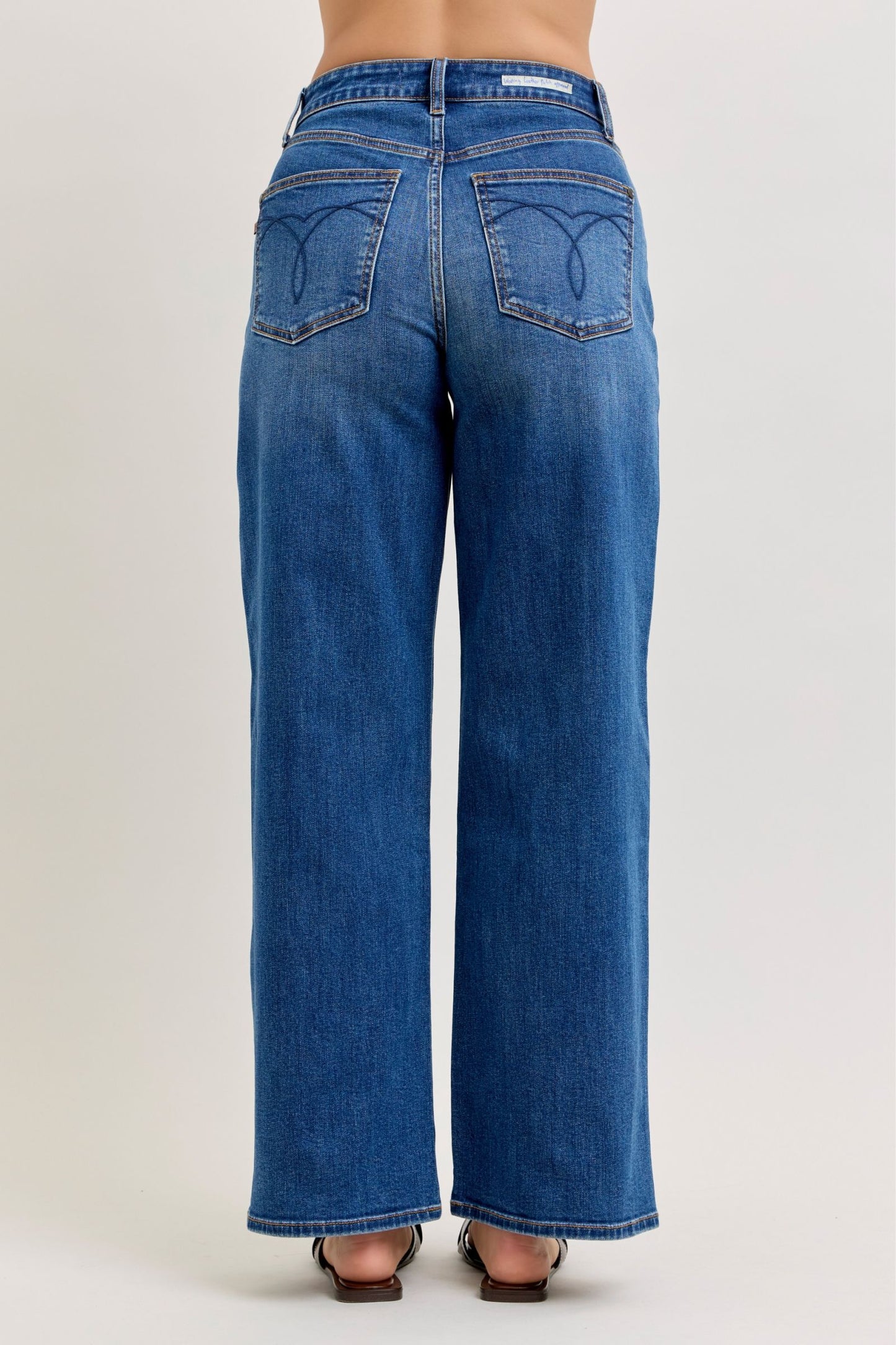 Judy Blue Jeans - High Waisted Wilhelmina Baggy