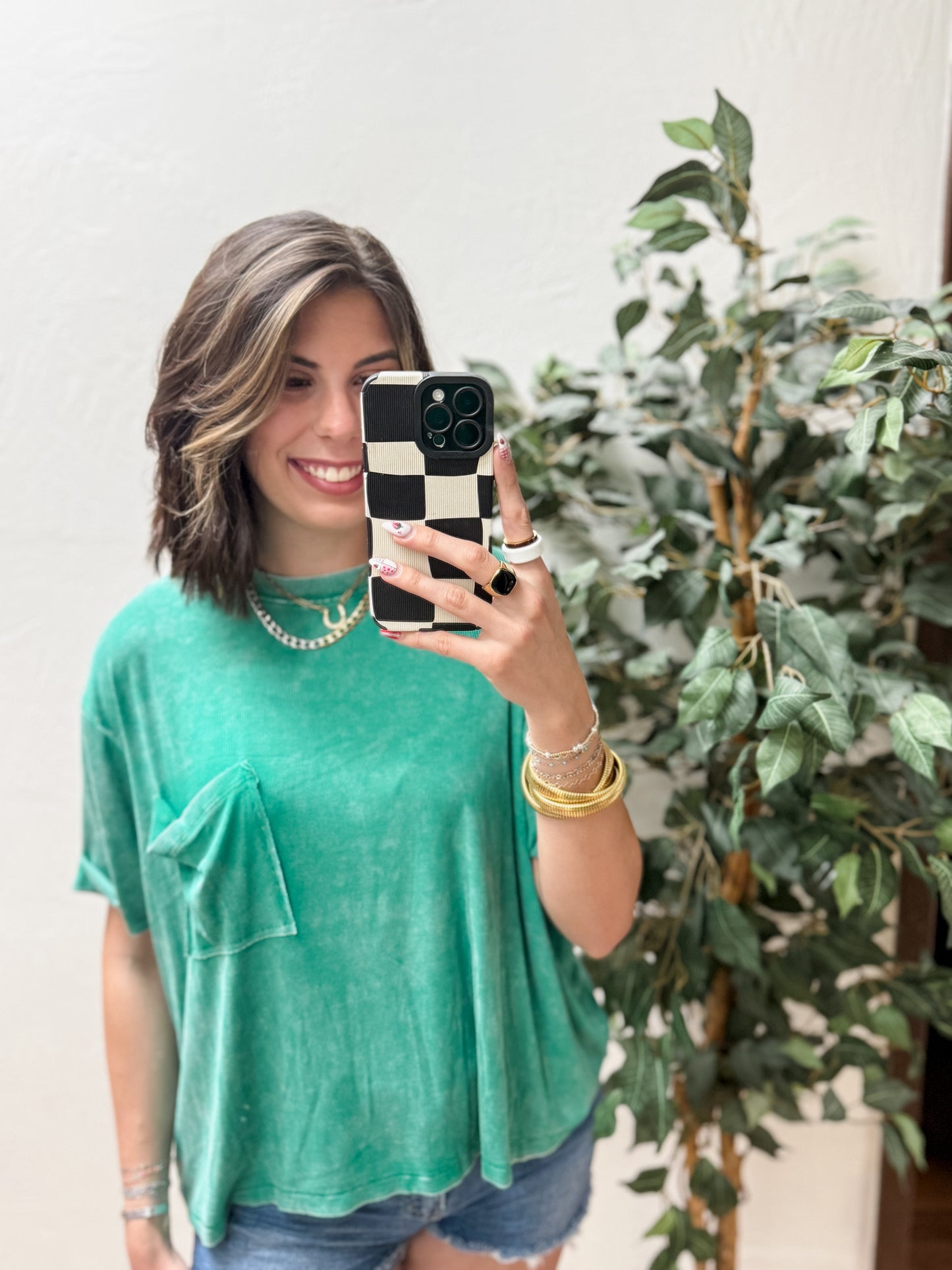 The Kora Acid Wash Ribbed Cuffed Tee - Kelly Green