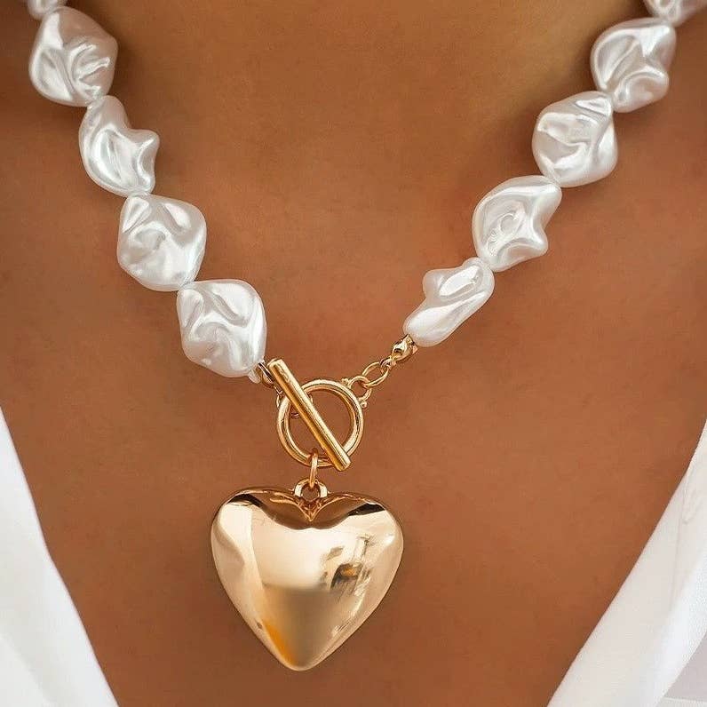 The Sareena Necklace