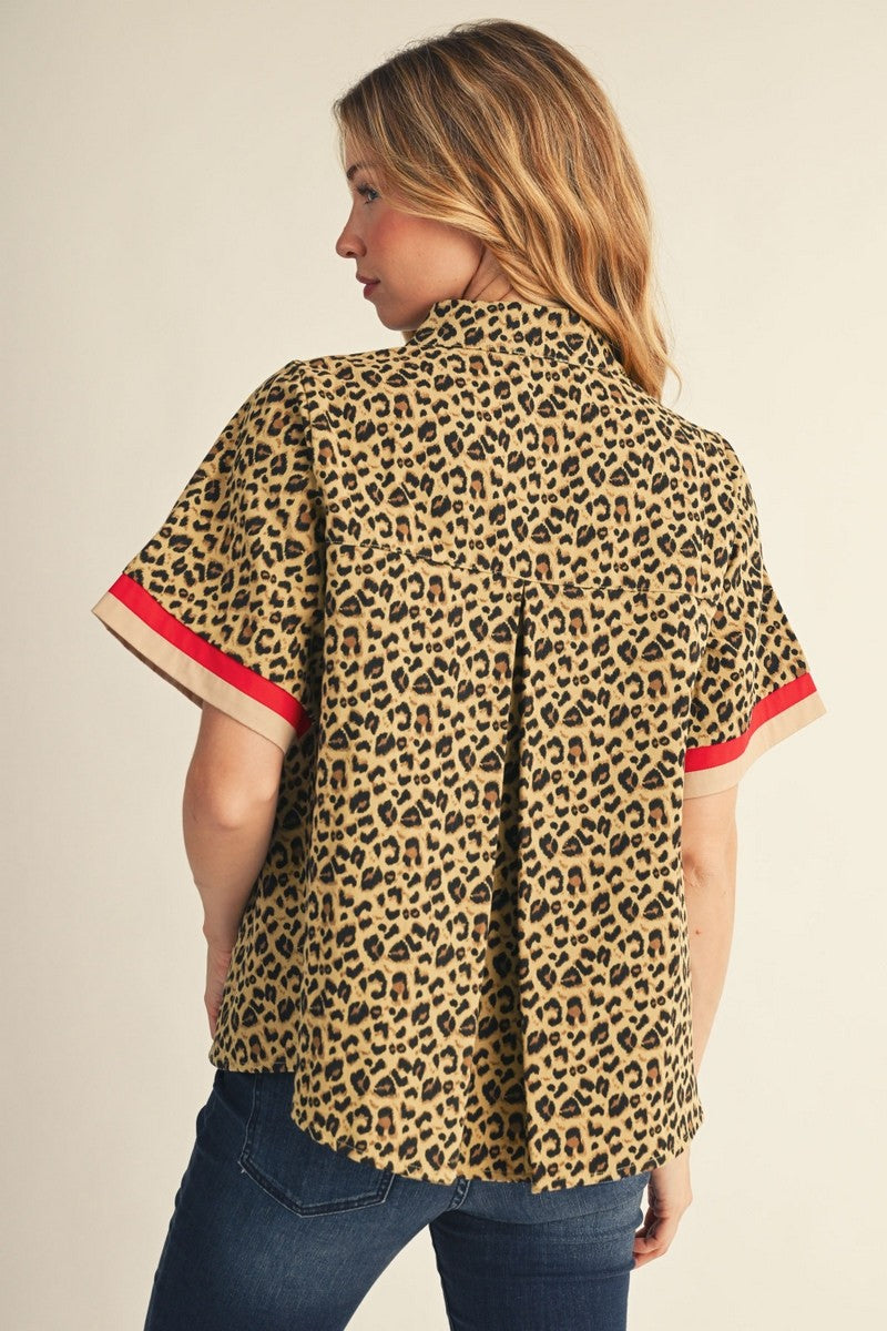The Camren Contrast Accent Mock Neck Leopard Top - Taupe