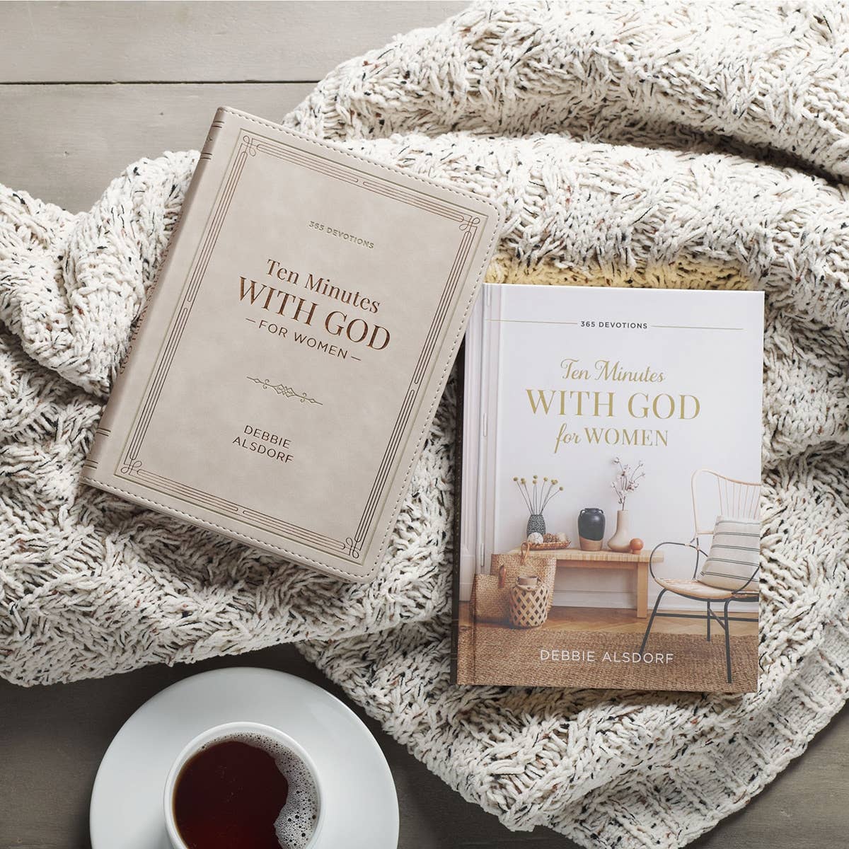 10 Minutes with God for Women Faux Leather Devotional