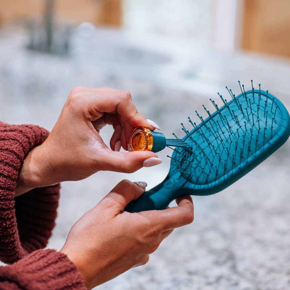 TELETIES - Detangler Hair Brush for Medium Hair - Teal With It