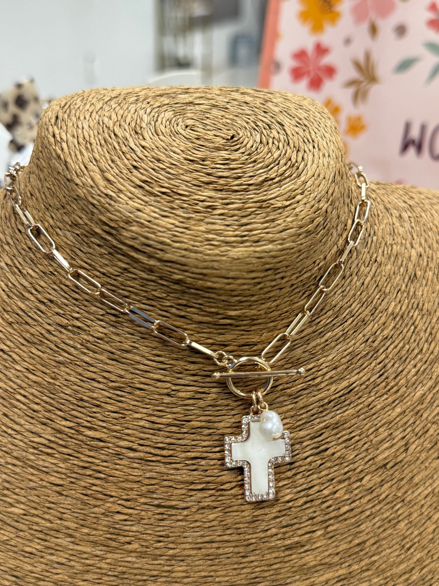 The Carlyn Necklace - Gold