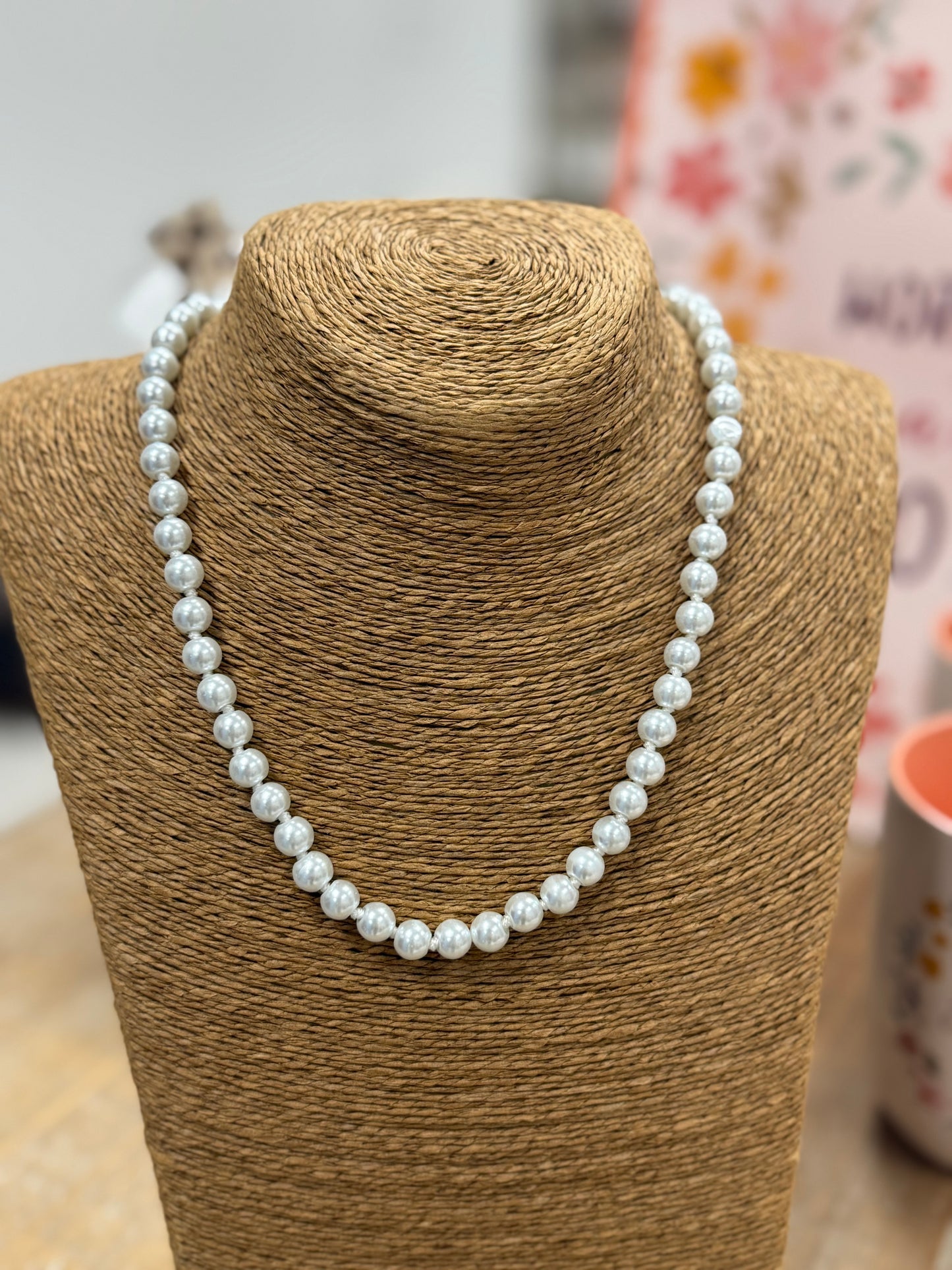The Tess Necklace - White