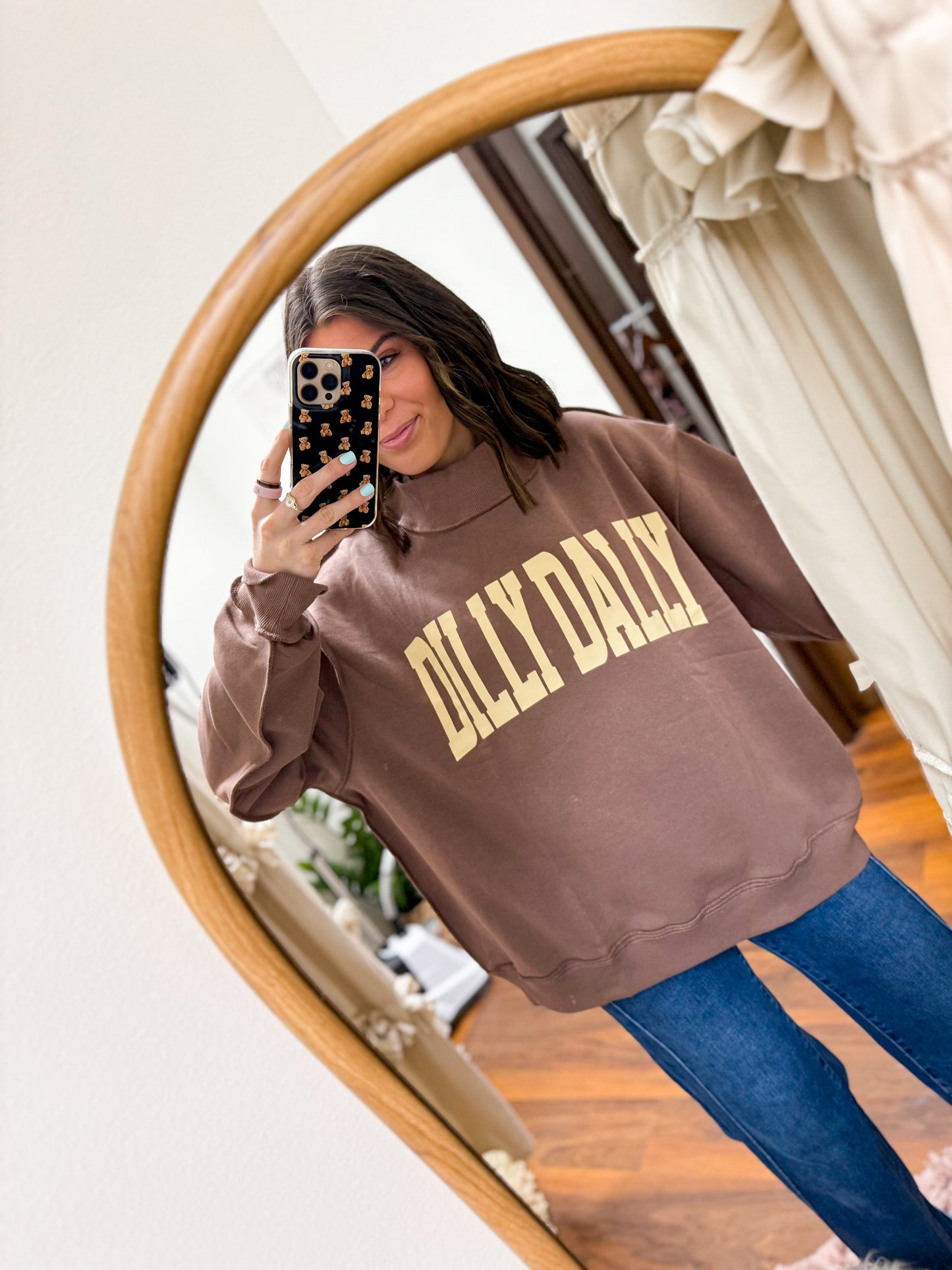 The Dilly Dally Mockneck Sweatshirt - Coffee