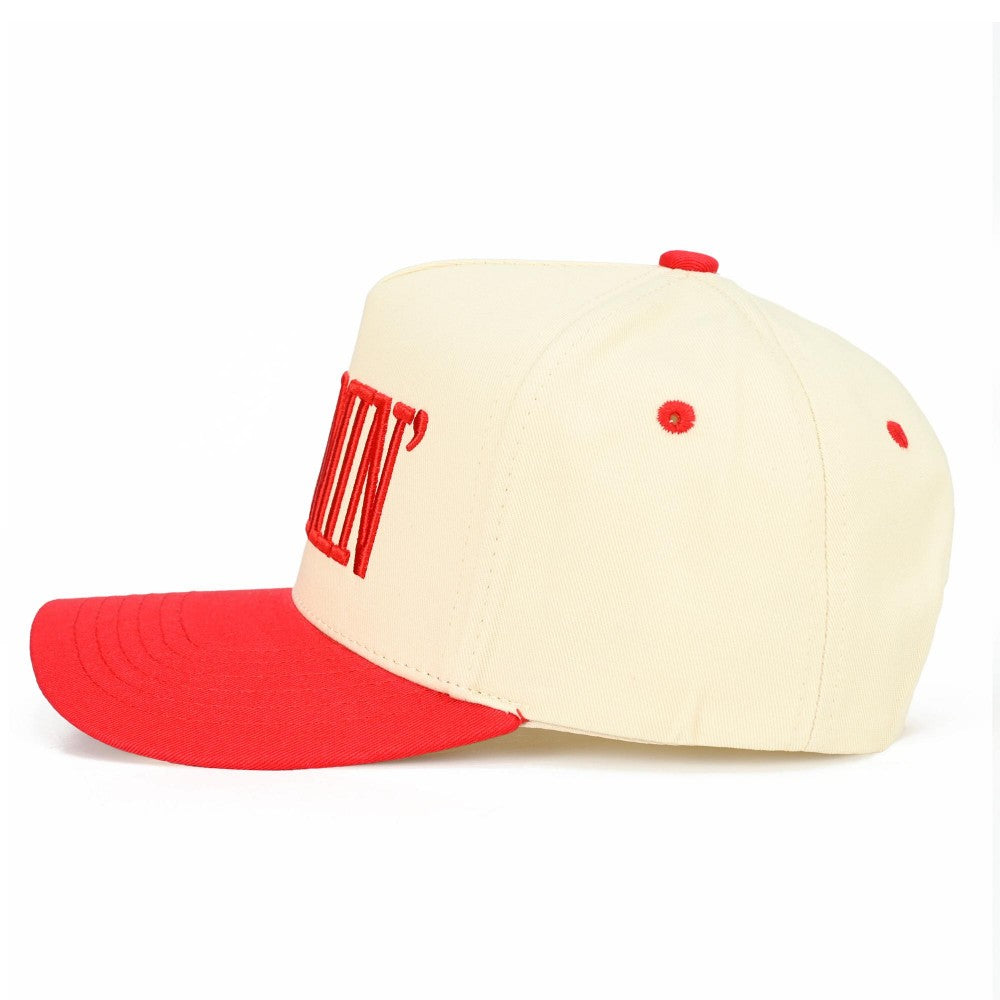 The MOMMIN' Embroidered Hat - Red