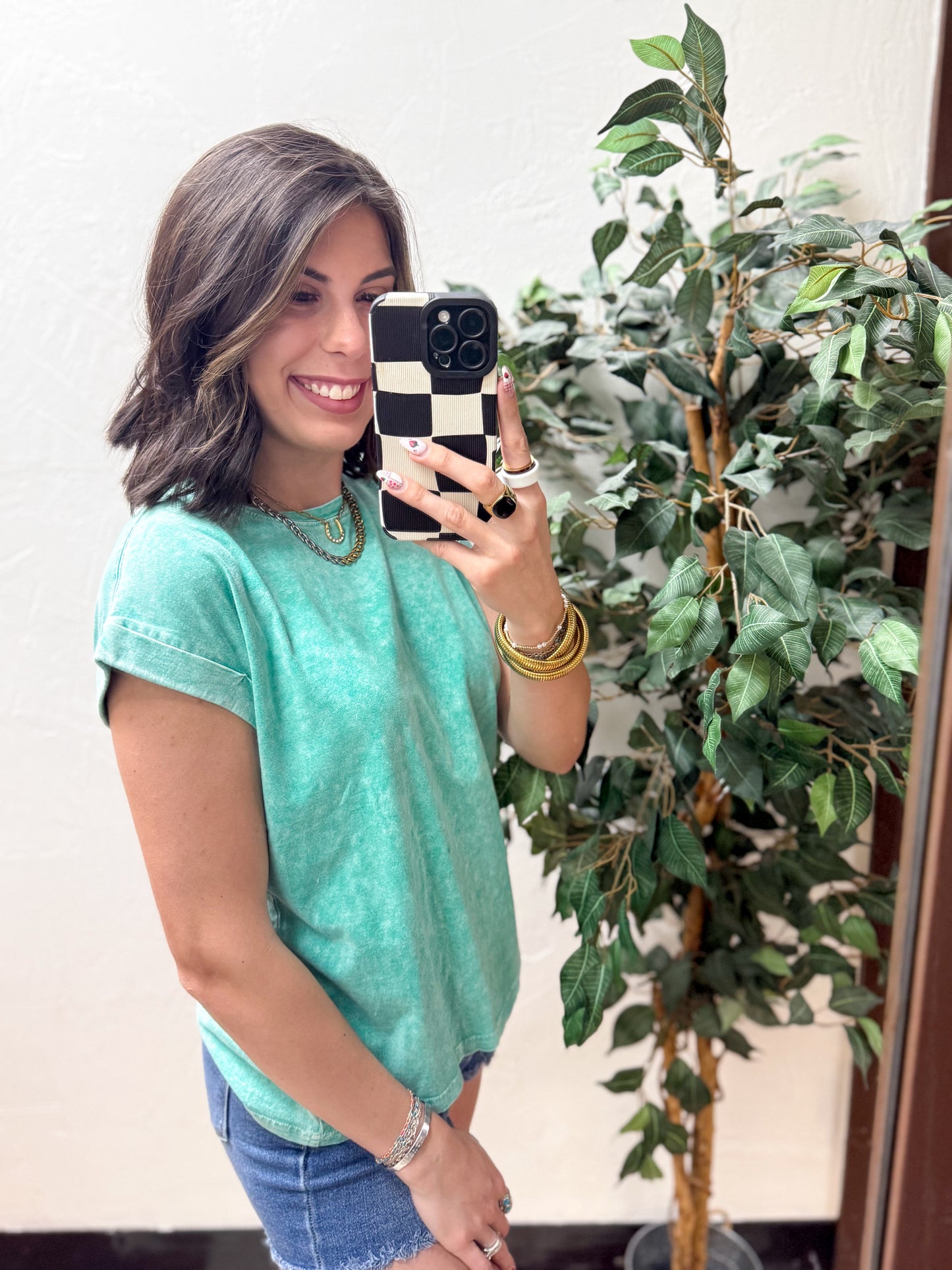 The Lina Halo Acid Wash Cuffed Tee - Kelly Green