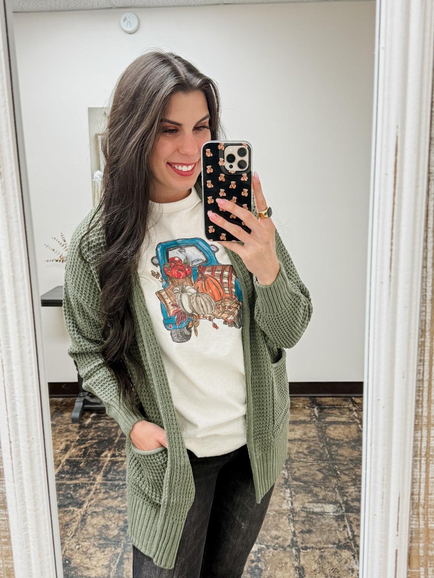 The Harrisyn Waffle Cardigan - Light Olive