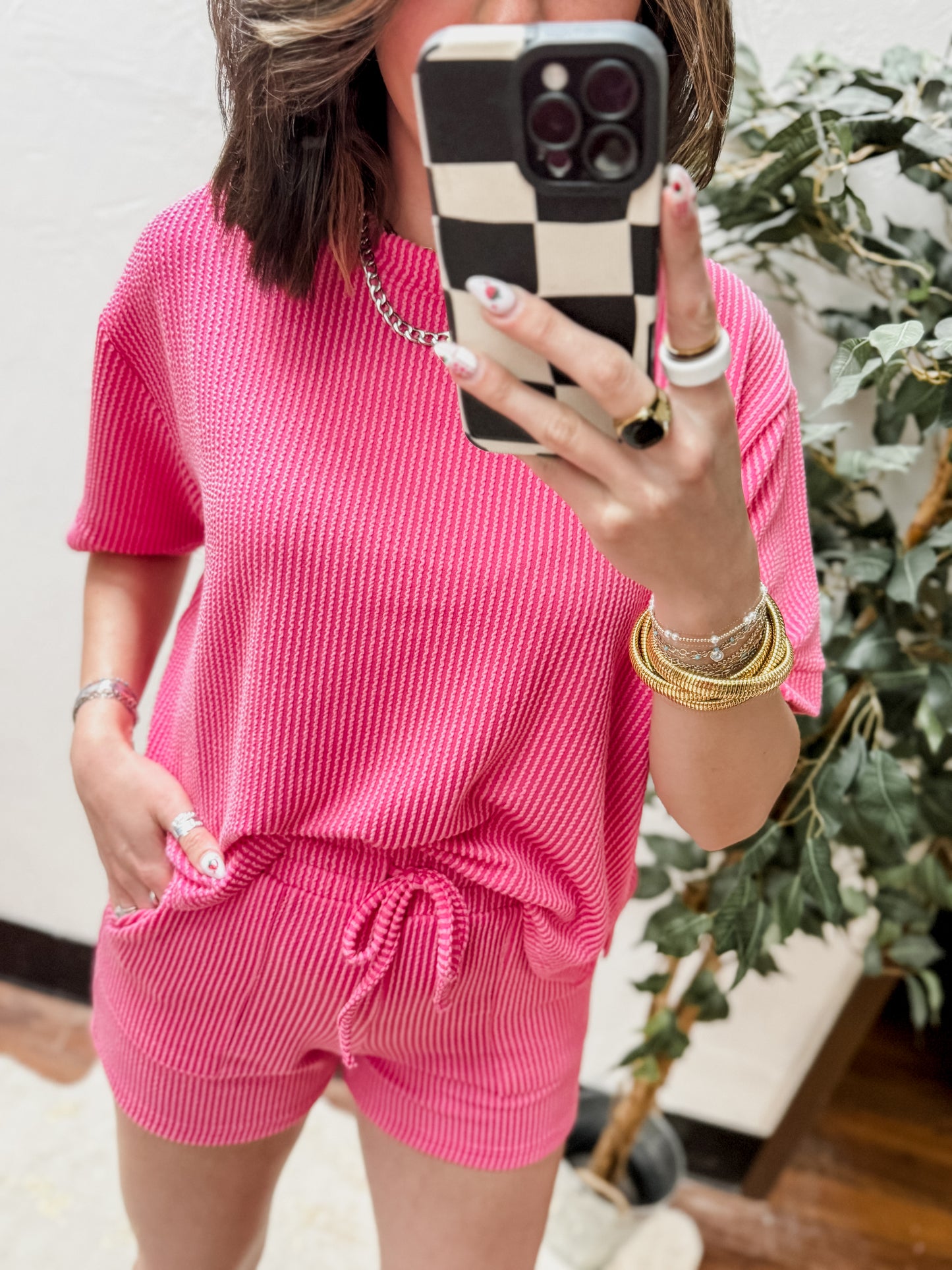 The Everleigh Corded Set - Fuchsia