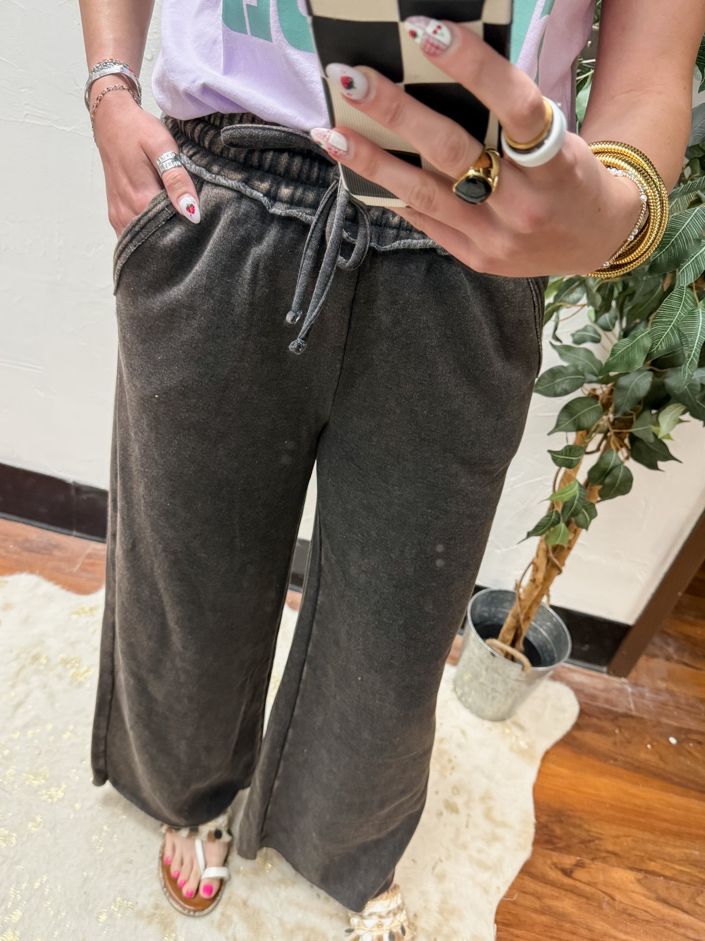 The Cambree Palazzo Sweatpants - Ash Black