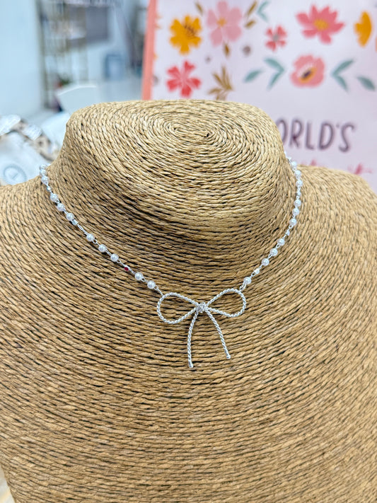 The Velda Necklace - Silver/Pearl