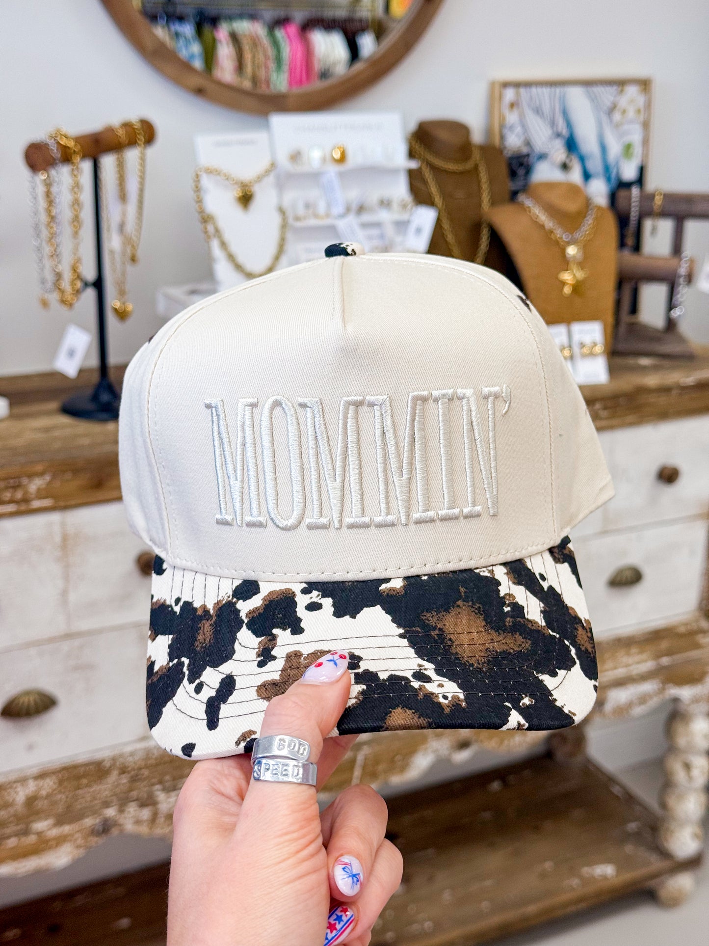 The MOMMIN' Embroidered Hat - Cow