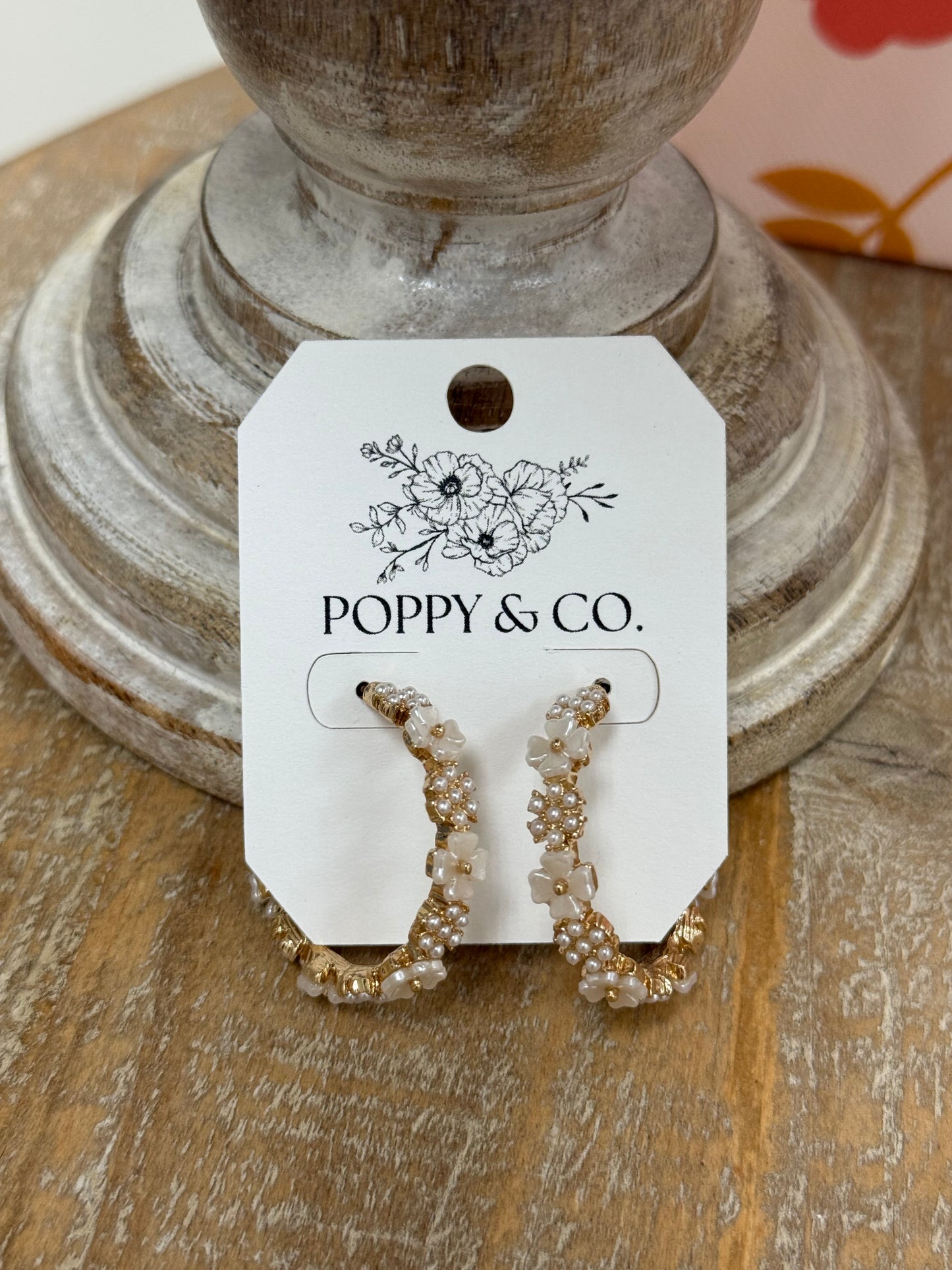 The Zinnia Earrings - Cream