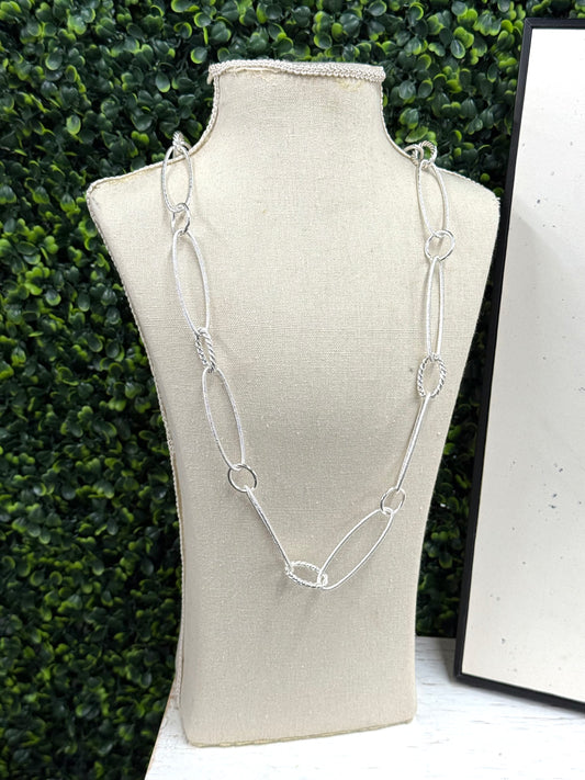 The Carlyn Necklace - Silver