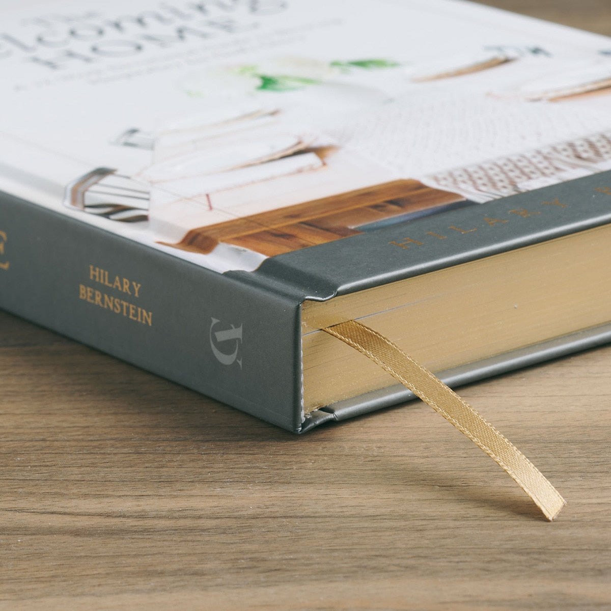 The Welcoming Home: A Devotional Guide to Hospitality for God's Glory