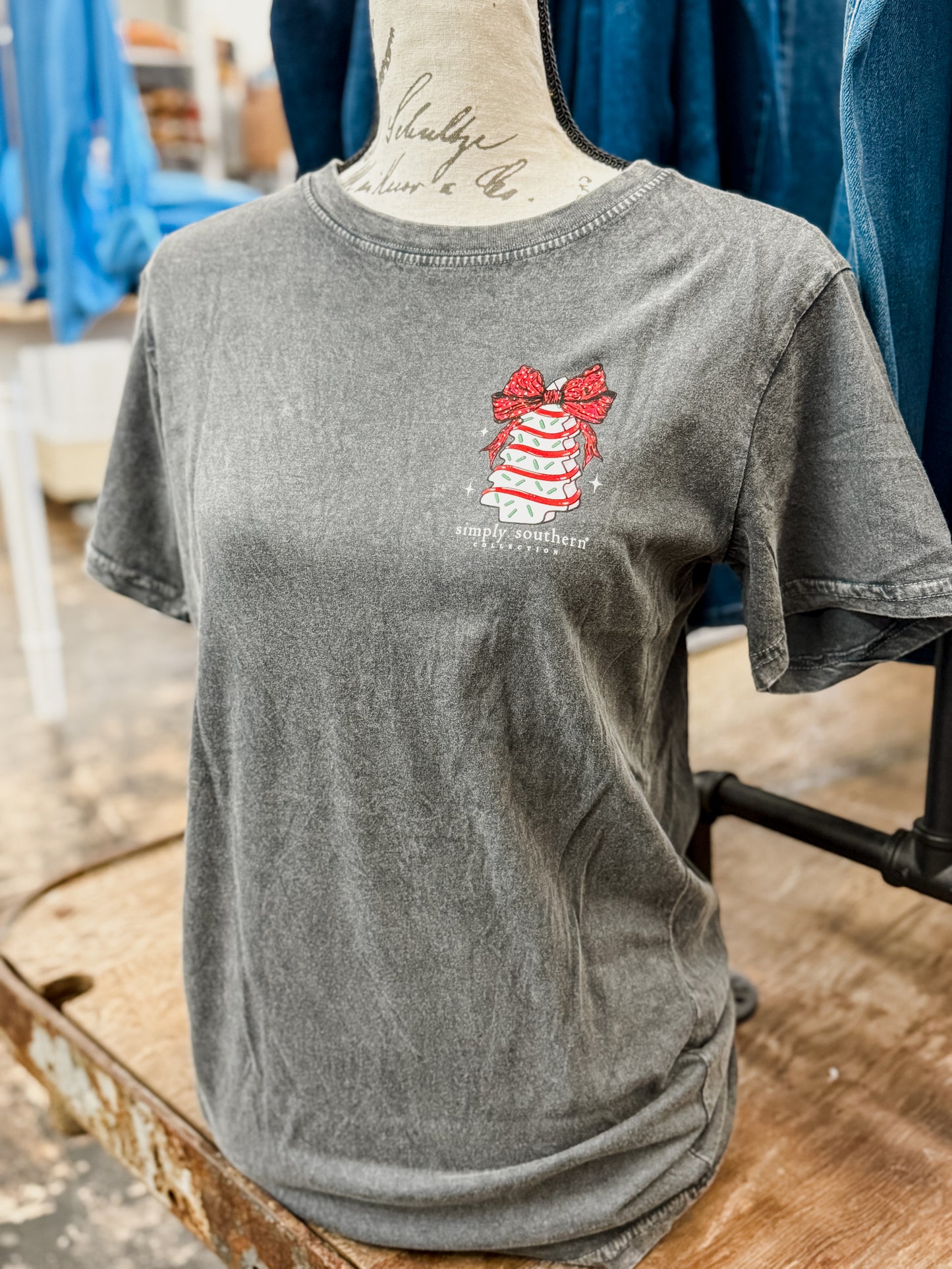 Simply Southern - Tis The Season Christmas Tree Cake Tee - 2025