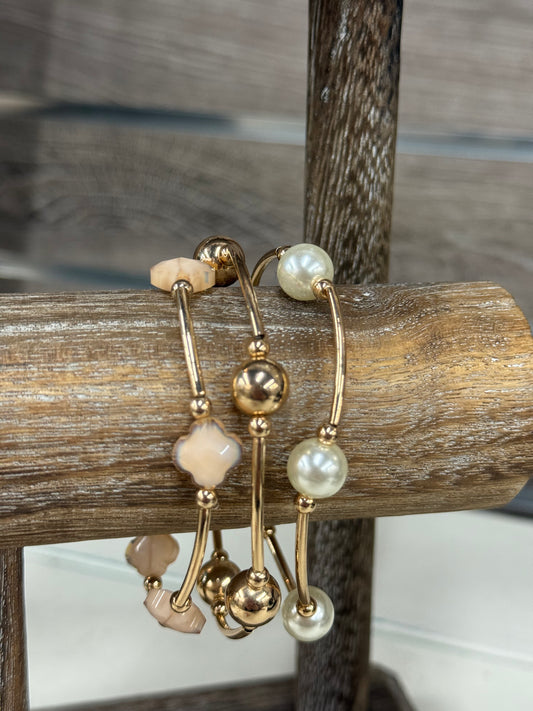 The Jurnee Clover/Pearl Bracelet Stack - Champagne/Gold