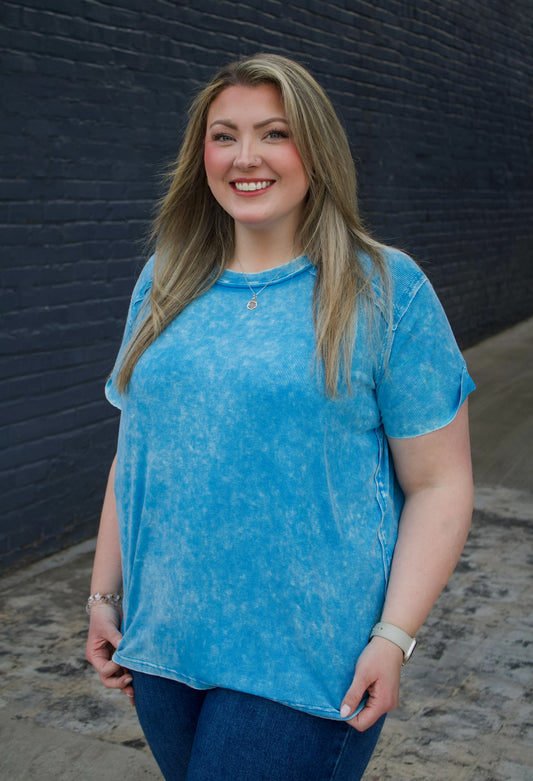 The Carmina Washed Ribbed Tee - Deep Sky
