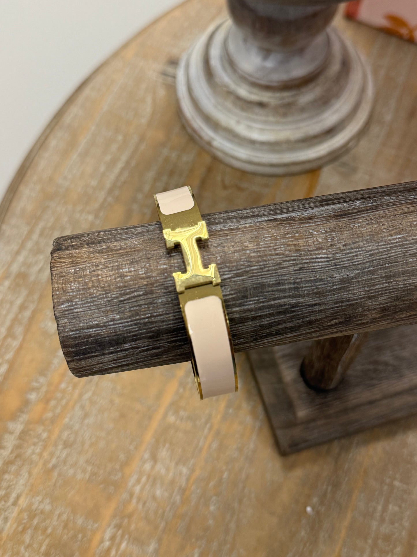 The Hailey Bracelet - Pale Blush