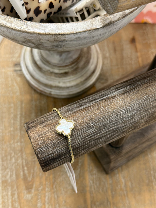 The Gilda Bracelet - Gold/Mother of Pearl