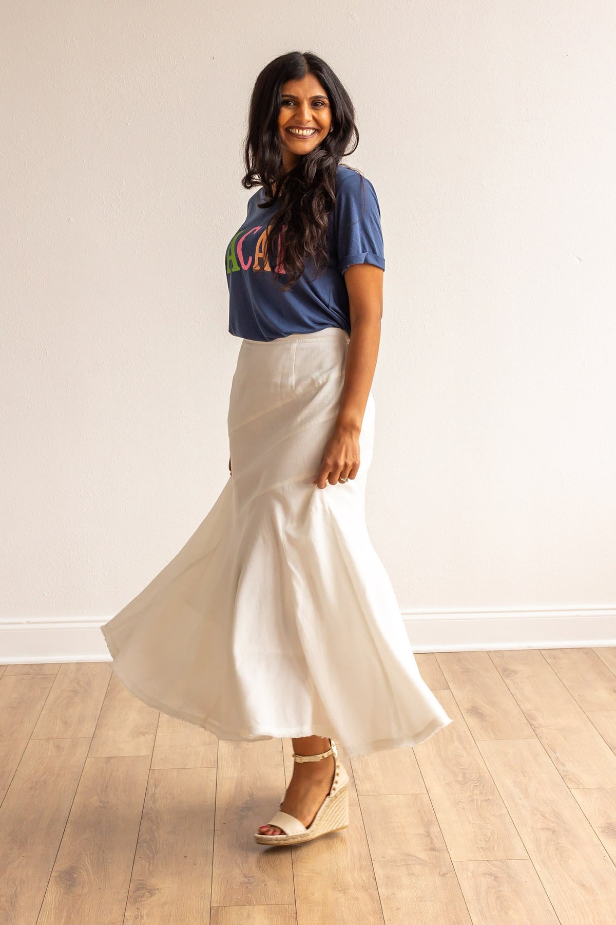 The Stella Linen Verse Dress - White