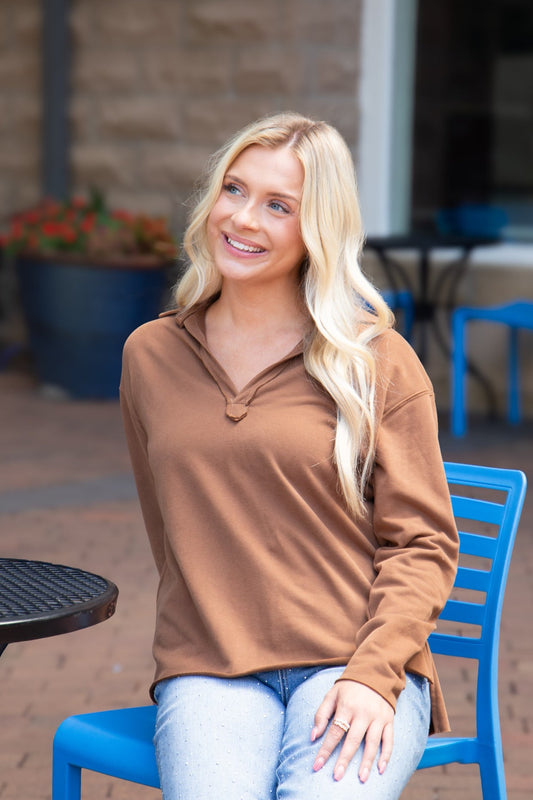 The Molly V-Neck Collared Pullover - Brown