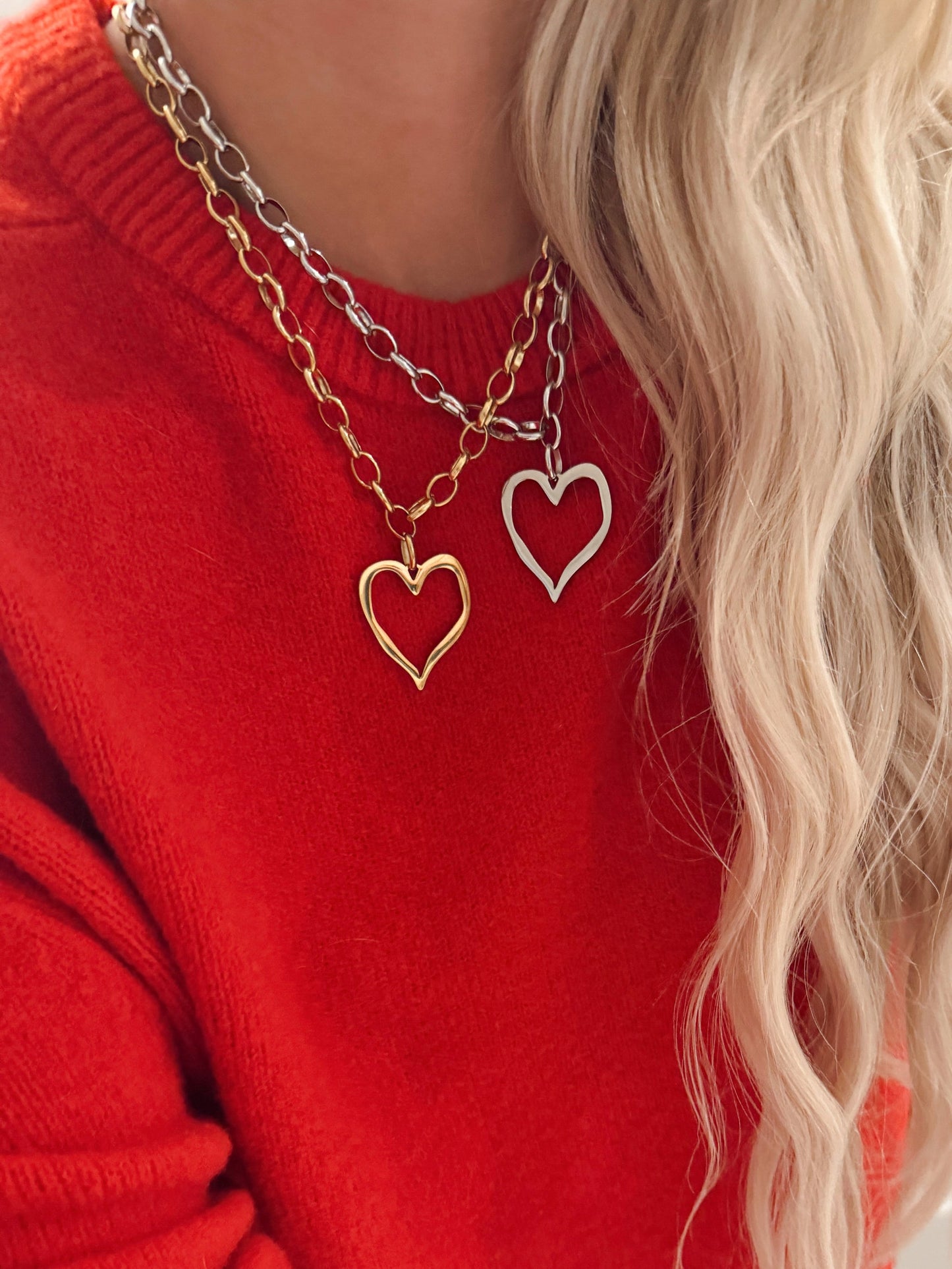 CHANSUTTPEARLS - Large Open Heart Necklace - Silver