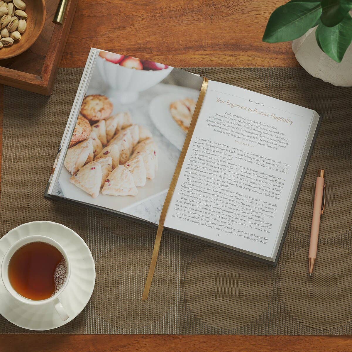 The Welcoming Home: A Devotional Guide to Hospitality for God's Glory